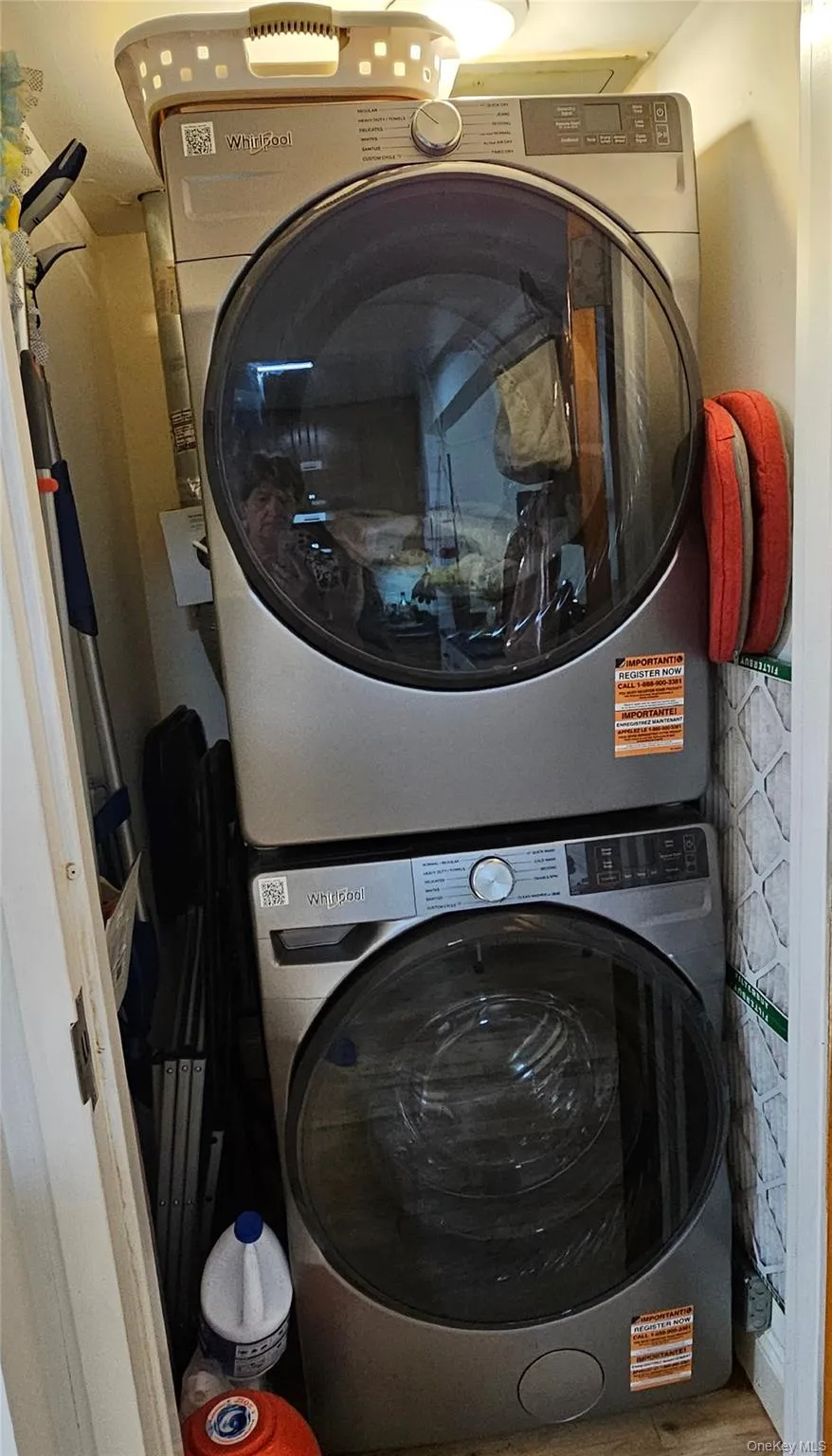 7608 69th Place, New York, NY, 2 Bedrooms Bedrooms, 4 Rooms Rooms,2 BathroomsBathrooms,Residential,For Rent,69th,0,1021743 7608 69th Place, New York, NY, 2 Bedrooms Bedrooms, 4 Rooms Rooms,2 BathroomsBathrooms,Residential,For Rent,69th,0,1021743