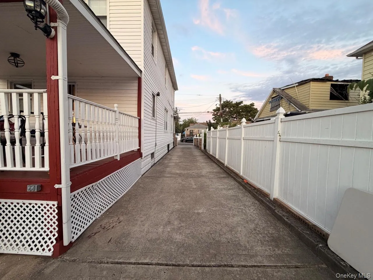 13744 218th Street, New York, NY, 3 Bedrooms Bedrooms, 9 Rooms Rooms,2 BathroomsBathrooms,Residential,For Rent,218th,0,1021750 13744 218th Street, New York, NY, 3 Bedrooms Bedrooms, 9 Rooms Rooms,2 BathroomsBathrooms,Residential,For Rent,218th,0,1021750