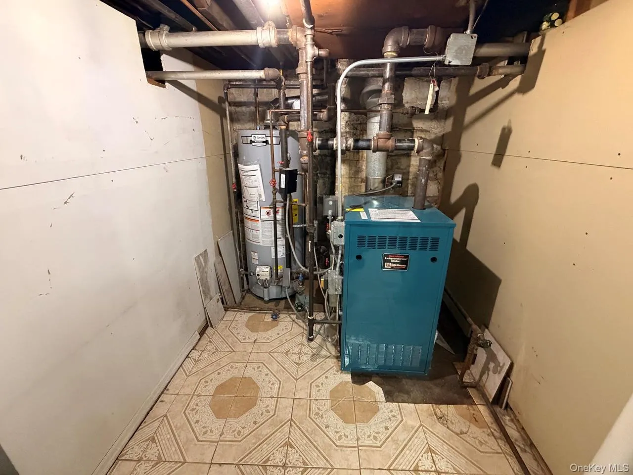 13744 218th Street, New York, NY, 3 Bedrooms Bedrooms, 9 Rooms Rooms,2 BathroomsBathrooms,Residential,For Rent,218th,0,1021750 13744 218th Street, New York, NY, 3 Bedrooms Bedrooms, 9 Rooms Rooms,2 BathroomsBathrooms,Residential,For Rent,218th,0,1021750