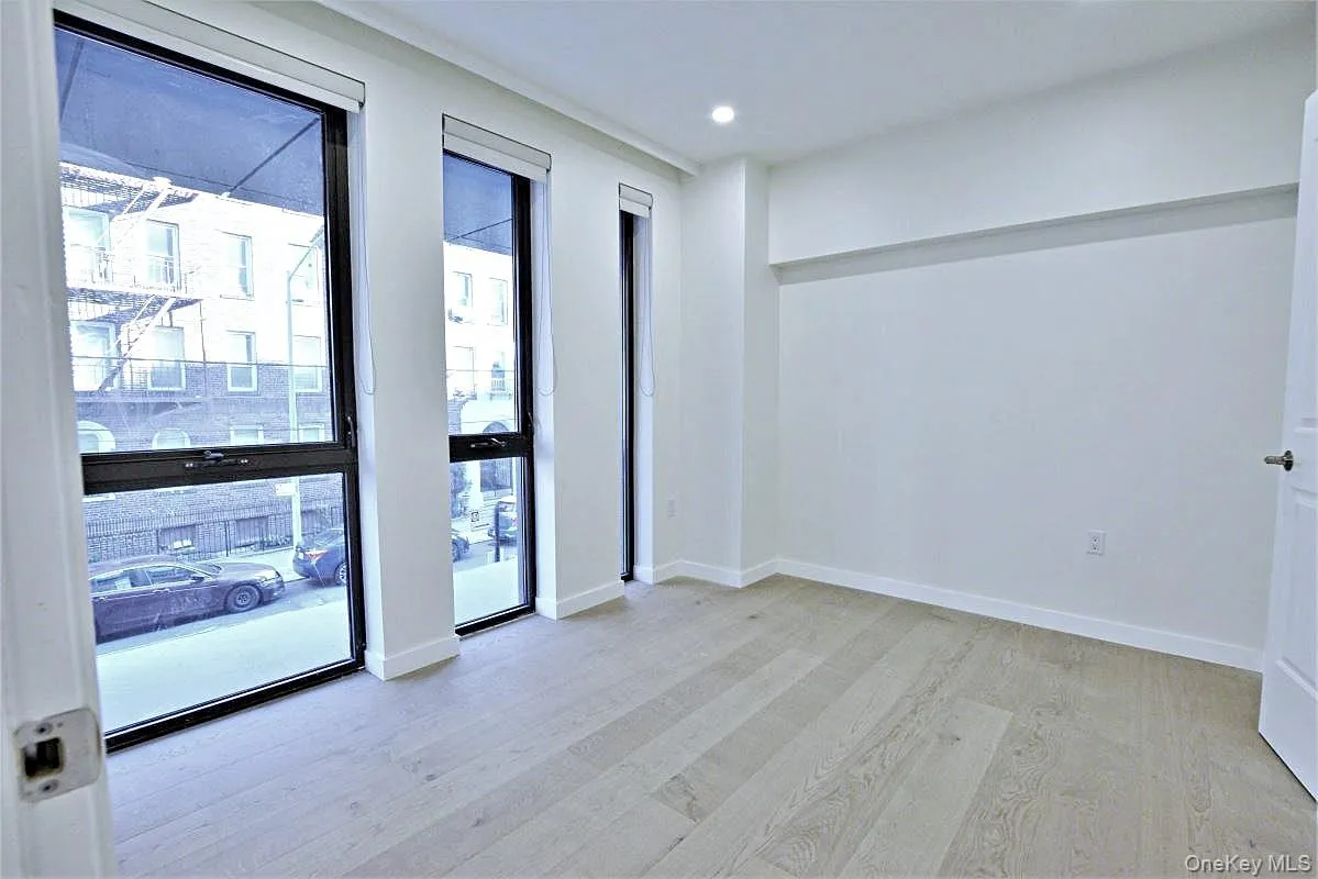 41-26 44th Street, New York, NY, 1 Bedroom Bedrooms, 3 Rooms Rooms,1 BathroomBathrooms,Residential Lease,For Rent,44th,0,1021752 41-26 44th Street, New York, NY, 1 Bedroom Bedrooms, 3 Rooms Rooms,1 BathroomBathrooms,Residential Lease,For Rent,44th,0,1021752