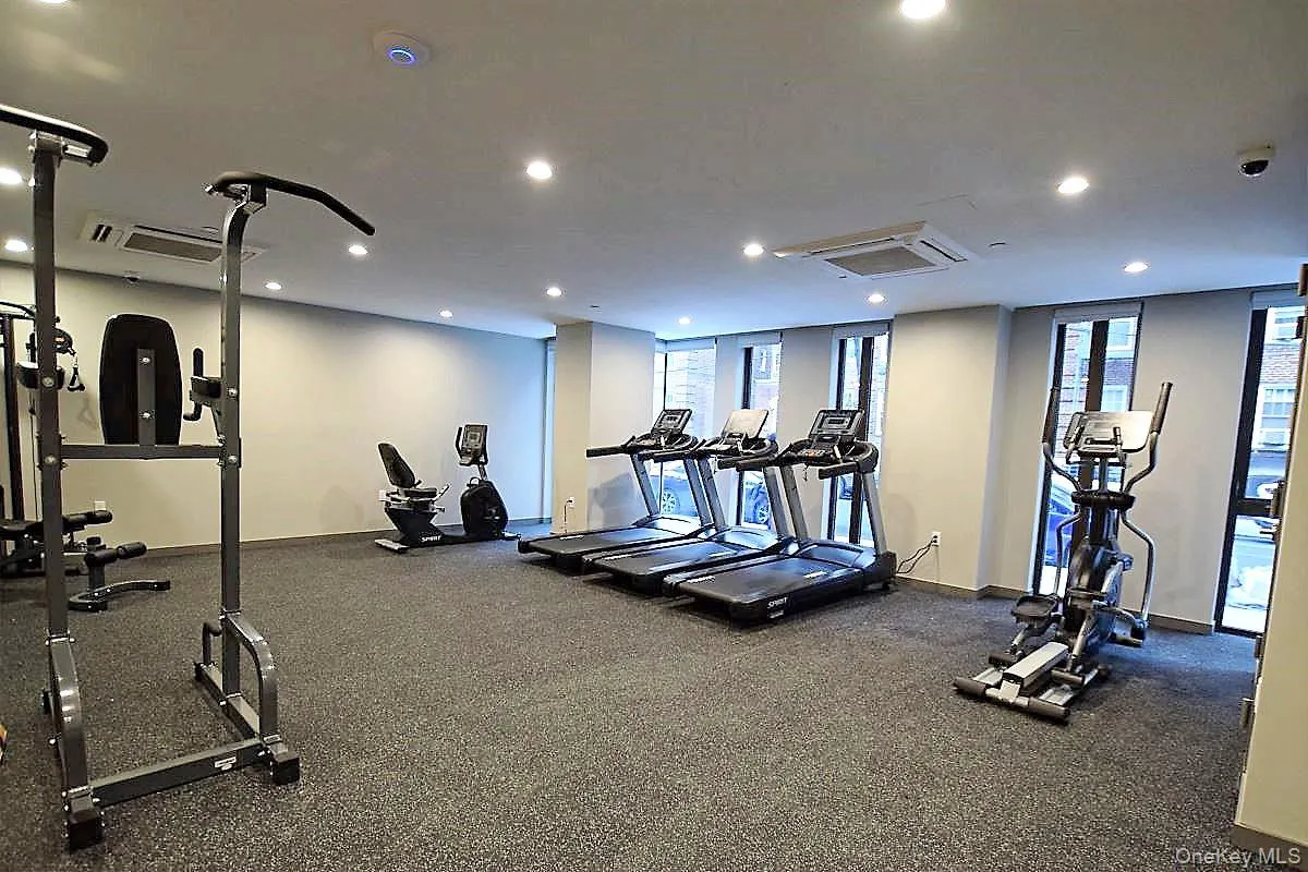 41-26 44th Street, New York, NY, 1 Bedroom Bedrooms, 3 Rooms Rooms,1 BathroomBathrooms,Residential Lease,For Rent,44th,0,1021752 41-26 44th Street, New York, NY, 1 Bedroom Bedrooms, 3 Rooms Rooms,1 BathroomBathrooms,Residential Lease,For Rent,44th,0,1021752