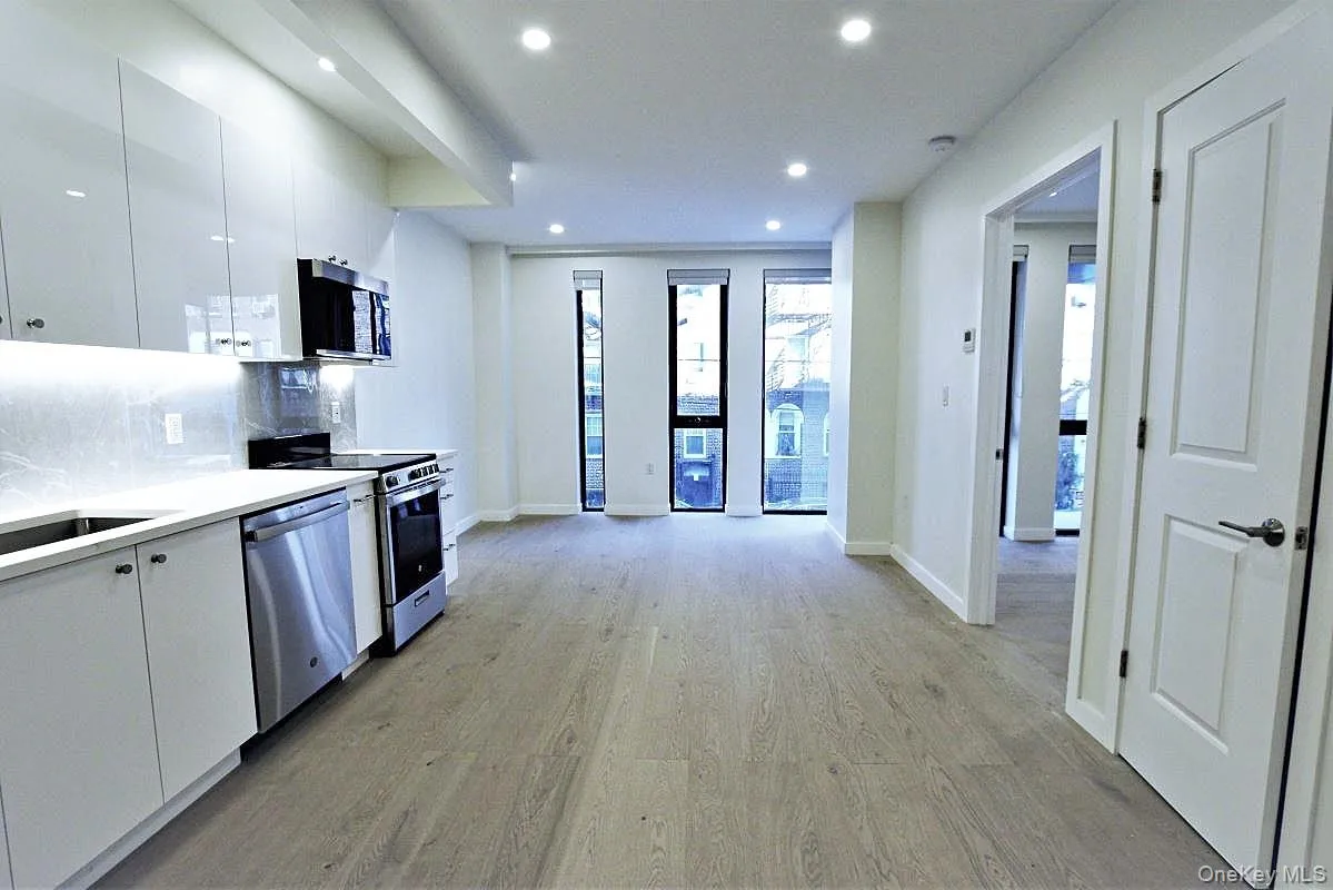 41-26 44th Street, New York, NY, 1 Bedroom Bedrooms, 3 Rooms Rooms,1 BathroomBathrooms,Residential Lease,For Rent,44th,0,1021752 41-26 44th Street, New York, NY, 1 Bedroom Bedrooms, 3 Rooms Rooms,1 BathroomBathrooms,Residential Lease,For Rent,44th,0,1021752