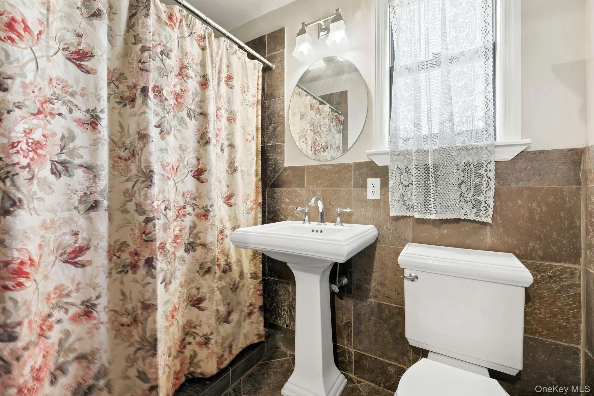 873 James Street, Pelham, NY, 4 Bedrooms Bedrooms, 9 Rooms Rooms,3 BathroomsBathrooms,Residential,For Rent,James,0,1021753 873 James Street, Pelham, NY, 4 Bedrooms Bedrooms, 9 Rooms Rooms,3 BathroomsBathrooms,Residential,For Rent,James,0,1021753