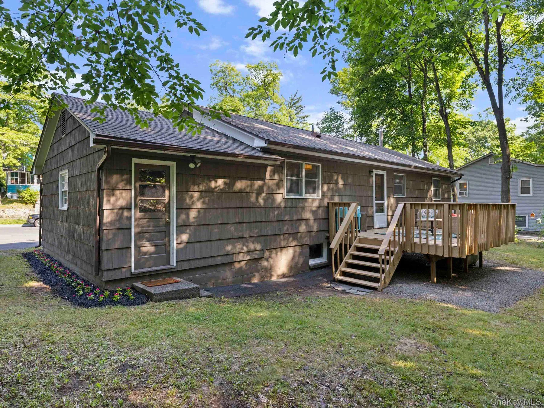 30 Prospect Street, New Paltz, NY, 3 Bedrooms Bedrooms, 7 Rooms Rooms,1 BathroomBathrooms,Residential,For Rent,Prospect,0,1021755 30 Prospect Street, New Paltz, NY, 3 Bedrooms Bedrooms, 7 Rooms Rooms,1 BathroomBathrooms,Residential,For Rent,Prospect,0,1021755