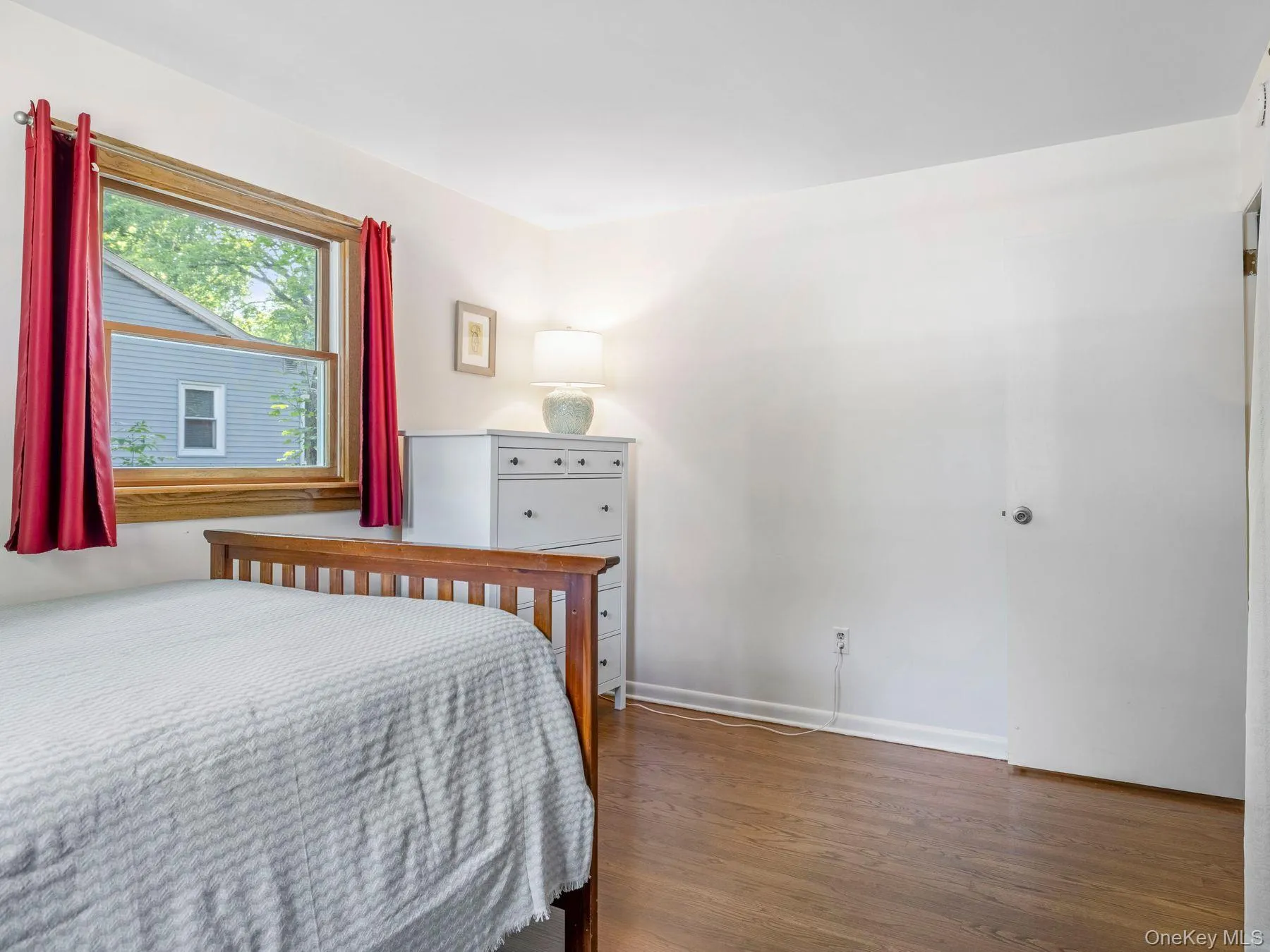 30 Prospect Street, New Paltz, NY, 3 Bedrooms Bedrooms, 7 Rooms Rooms,1 BathroomBathrooms,Residential,For Rent,Prospect,0,1021755 30 Prospect Street, New Paltz, NY, 3 Bedrooms Bedrooms, 7 Rooms Rooms,1 BathroomBathrooms,Residential,For Rent,Prospect,0,1021755