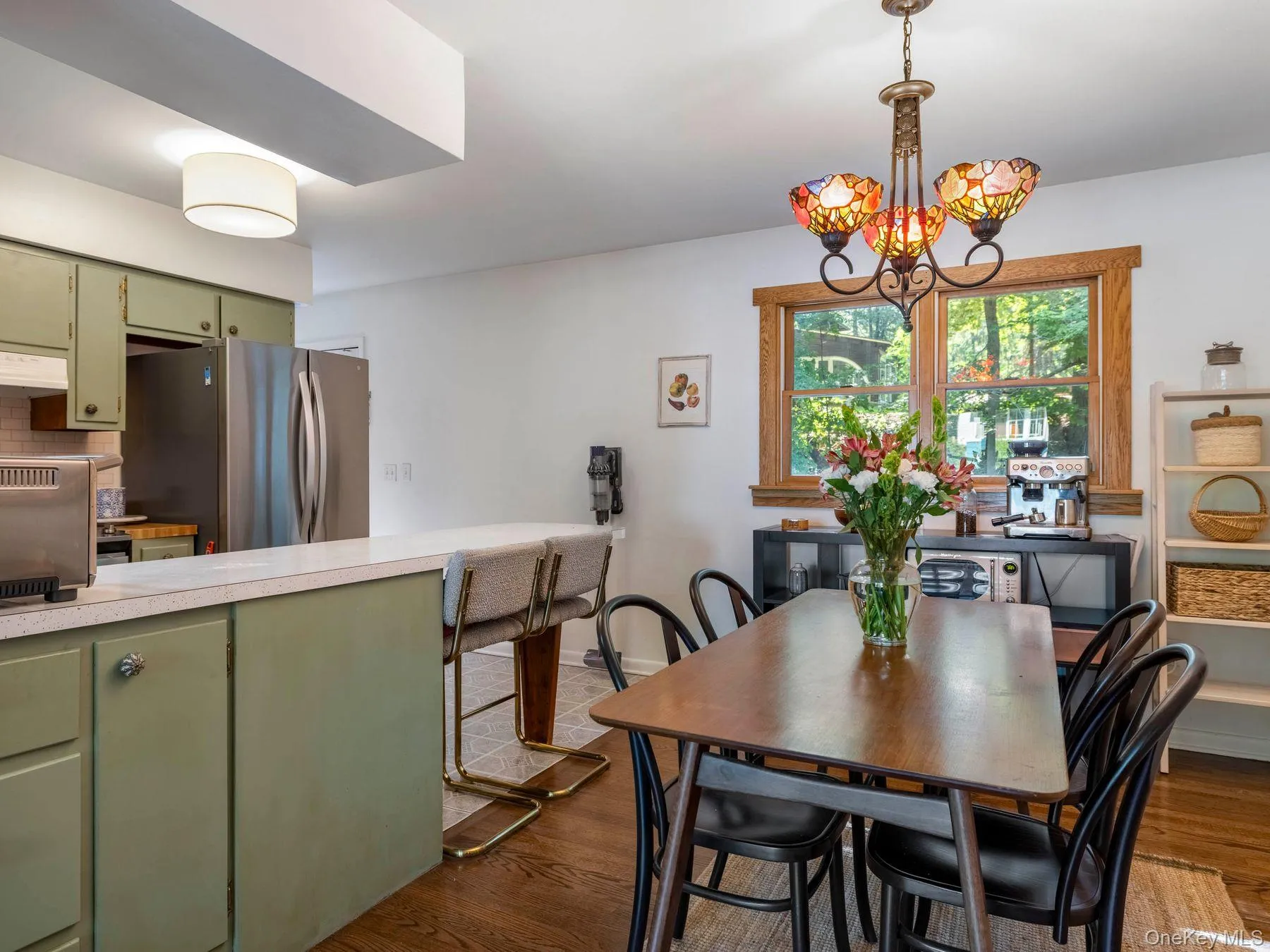 30 Prospect Street, New Paltz, NY, 3 Bedrooms Bedrooms, 7 Rooms Rooms,1 BathroomBathrooms,Residential,For Rent,Prospect,0,1021755 30 Prospect Street, New Paltz, NY, 3 Bedrooms Bedrooms, 7 Rooms Rooms,1 BathroomBathrooms,Residential,For Rent,Prospect,0,1021755