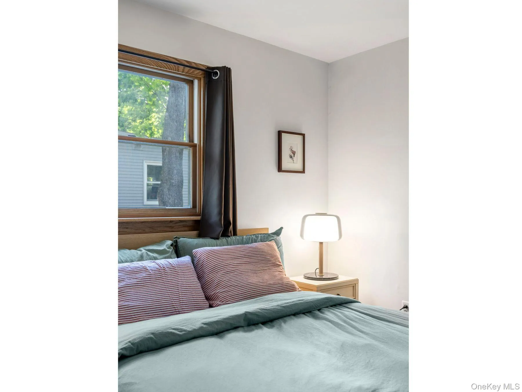 30 Prospect Street, New Paltz, NY, 3 Bedrooms Bedrooms, 7 Rooms Rooms,1 BathroomBathrooms,Residential,For Rent,Prospect,0,1021755 30 Prospect Street, New Paltz, NY, 3 Bedrooms Bedrooms, 7 Rooms Rooms,1 BathroomBathrooms,Residential,For Rent,Prospect,0,1021755