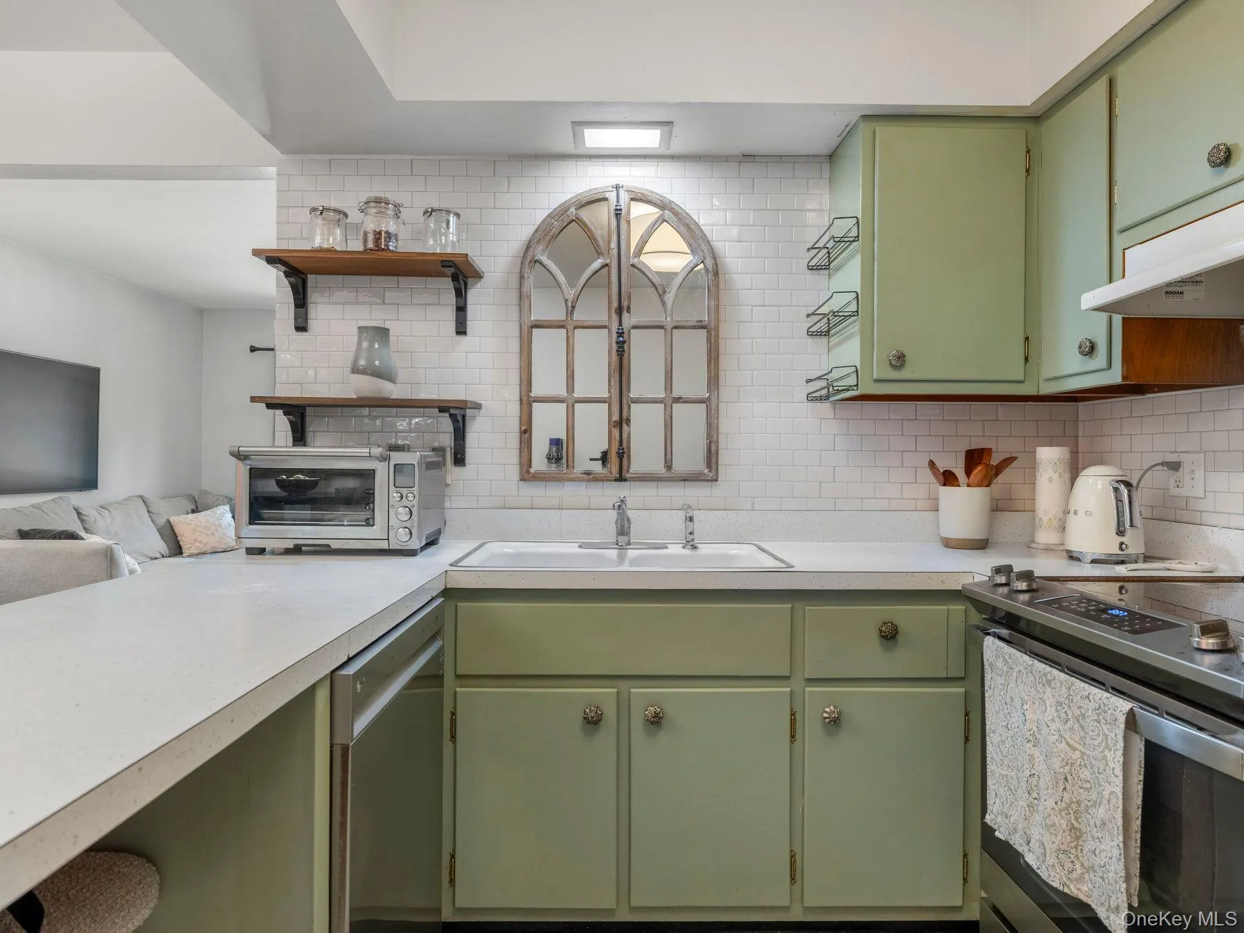 30 Prospect Street, New Paltz, NY, 3 Bedrooms Bedrooms, 7 Rooms Rooms,1 BathroomBathrooms,Residential,For Rent,Prospect,0,1021755 30 Prospect Street, New Paltz, NY, 3 Bedrooms Bedrooms, 7 Rooms Rooms,1 BathroomBathrooms,Residential,For Rent,Prospect,0,1021755