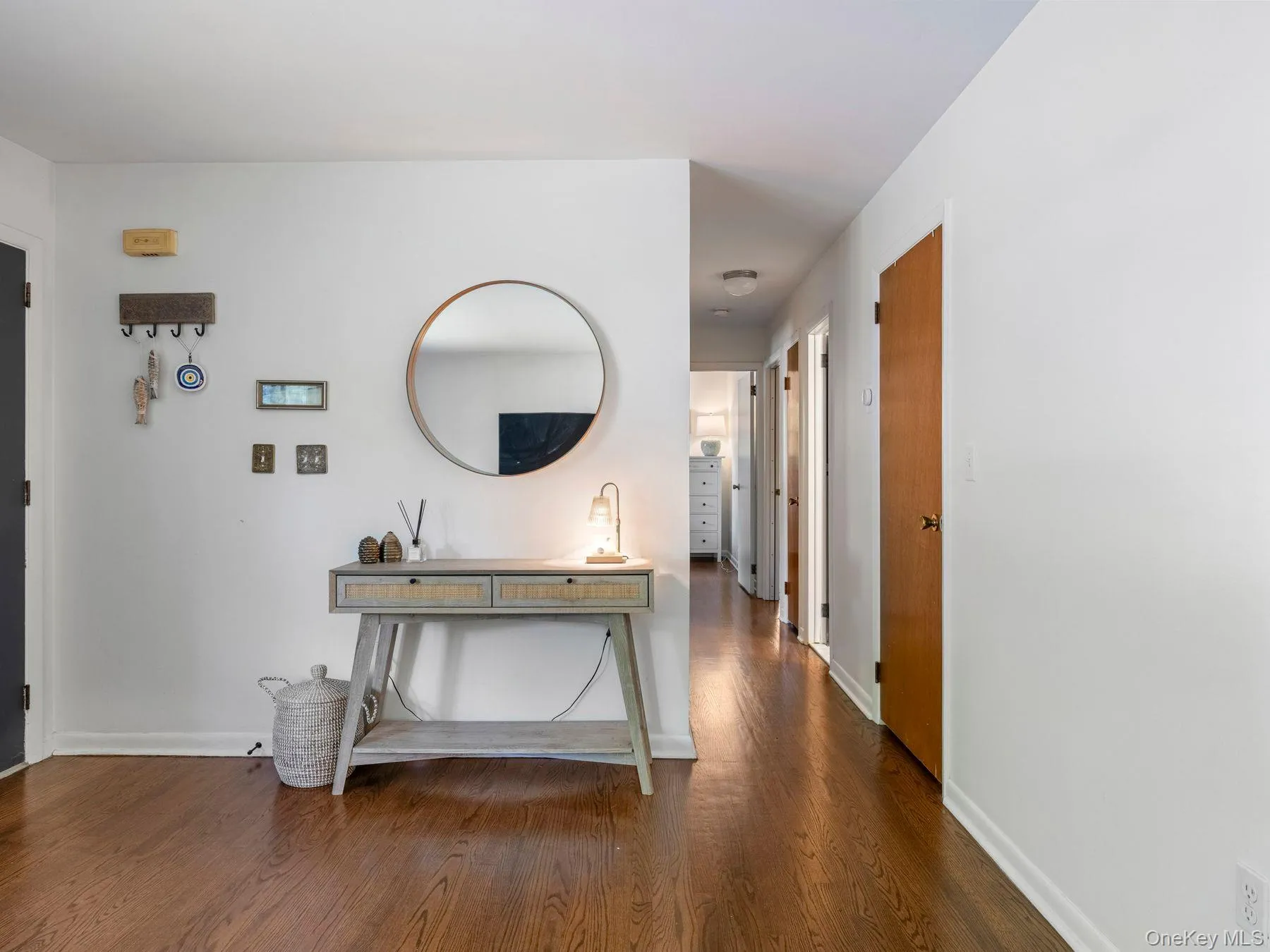 30 Prospect Street, New Paltz, NY, 3 Bedrooms Bedrooms, 7 Rooms Rooms,1 BathroomBathrooms,Residential,For Rent,Prospect,0,1021755 30 Prospect Street, New Paltz, NY, 3 Bedrooms Bedrooms, 7 Rooms Rooms,1 BathroomBathrooms,Residential,For Rent,Prospect,0,1021755