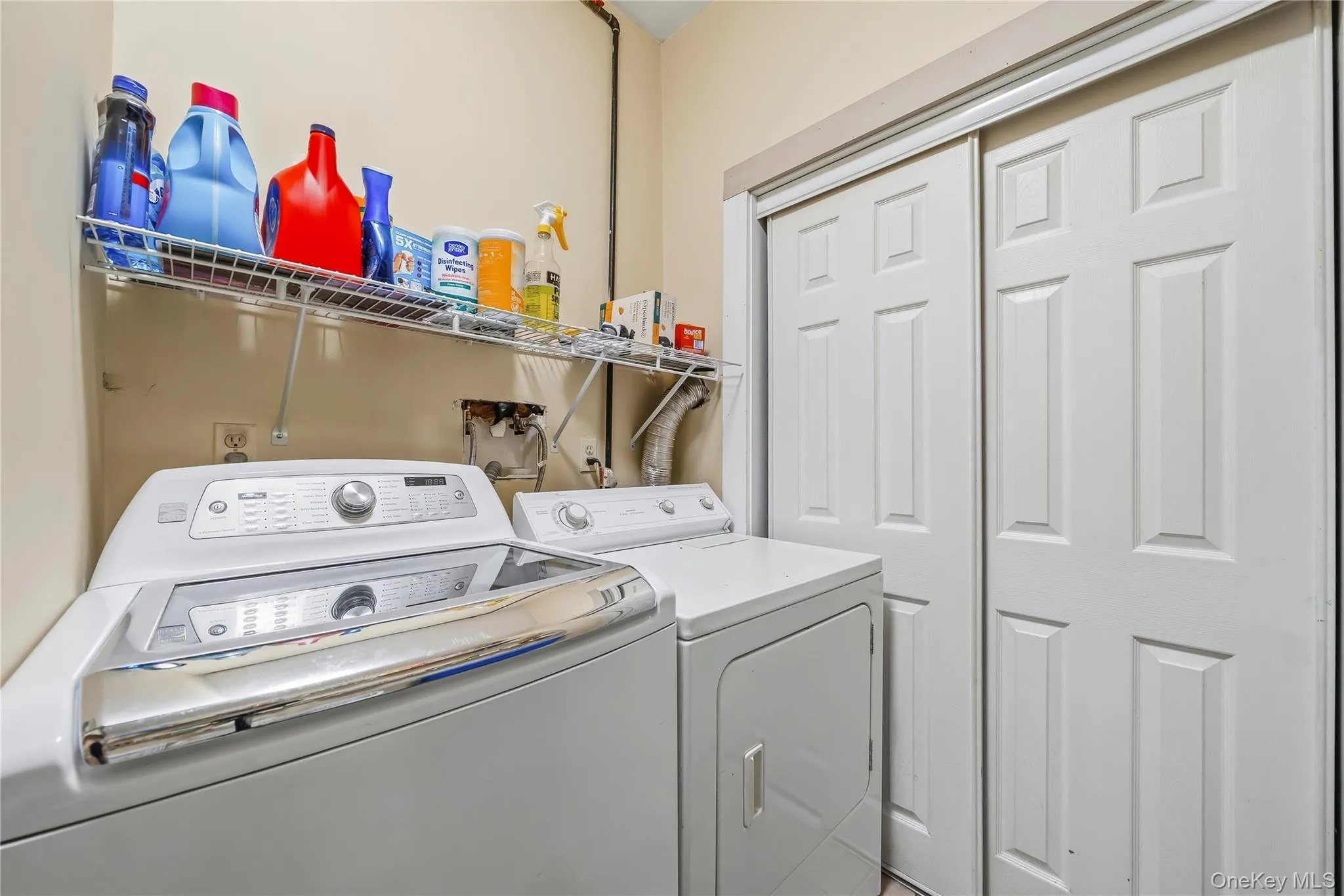 37 Rumsey Road, Warwick (town), NY, 2 Bedrooms Bedrooms, 9 Rooms Rooms,2 BathroomsBathrooms,Residential,For Rent,Rumsey,0,1021758 37 Rumsey Road, Warwick (town), NY, 2 Bedrooms Bedrooms, 9 Rooms Rooms,2 BathroomsBathrooms,Residential,For Rent,Rumsey,0,1021758