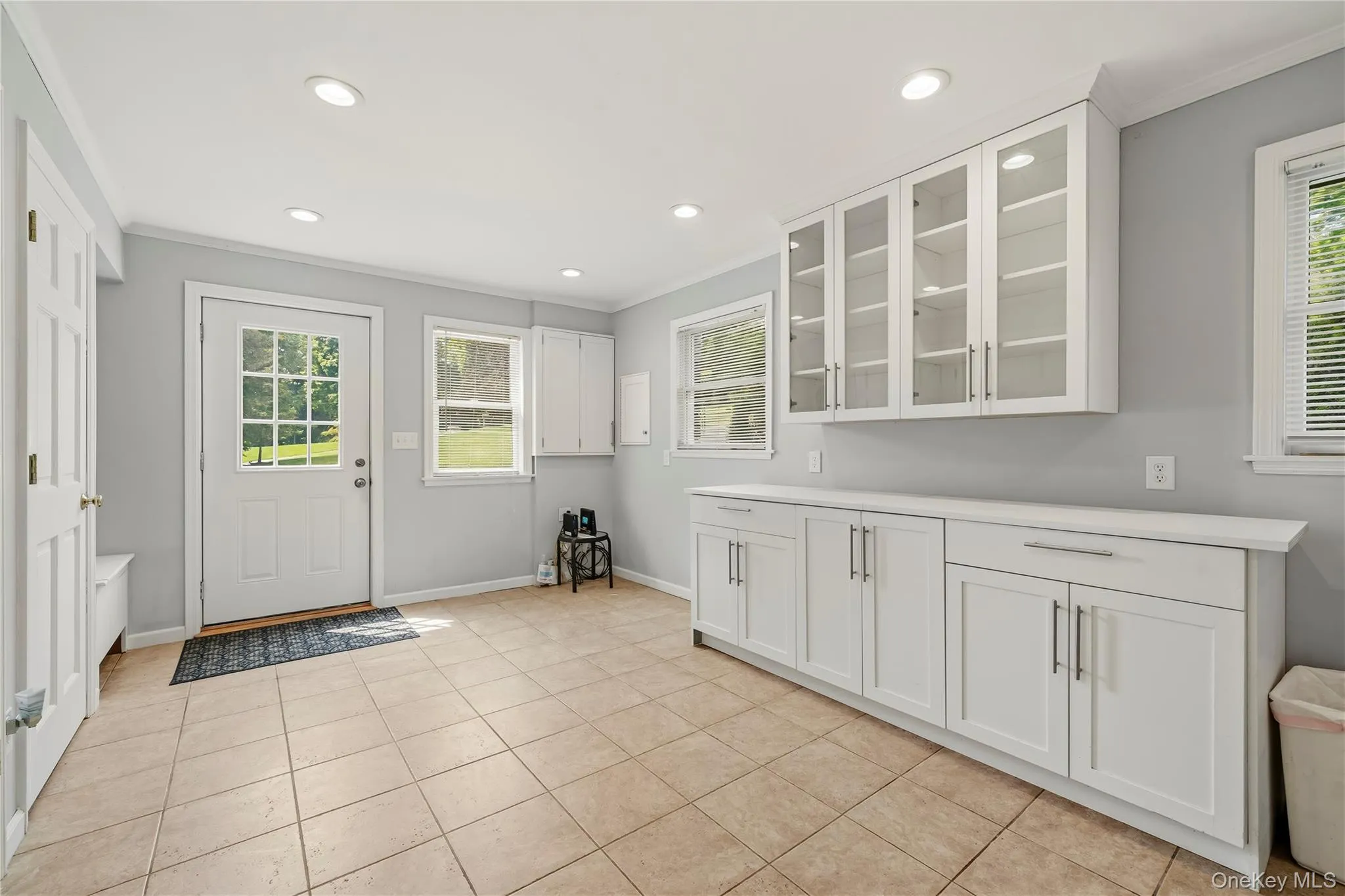downstairs mud room - extra space downstairs mud room - extra space