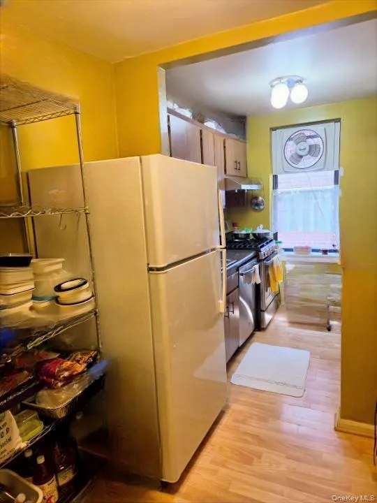 37-51 86th Street, New York, NY, 1 Bedroom Bedrooms, 4 Rooms Rooms,1 BathroomBathrooms,Residential,For Rent,86th Street,0,1021761 37-51 86th Street, New York, NY, 1 Bedroom Bedrooms, 4 Rooms Rooms,1 BathroomBathrooms,Residential,For Rent,86th Street,0,1021761