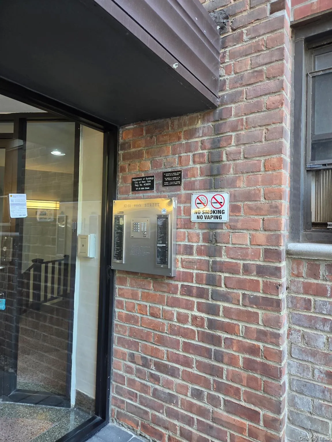 37-51 86th Street, New York, NY, 1 Bedroom Bedrooms, 4 Rooms Rooms,1 BathroomBathrooms,Residential,For Rent,86th Street,0,1021761 37-51 86th Street, New York, NY, 1 Bedroom Bedrooms, 4 Rooms Rooms,1 BathroomBathrooms,Residential,For Rent,86th Street,0,1021761