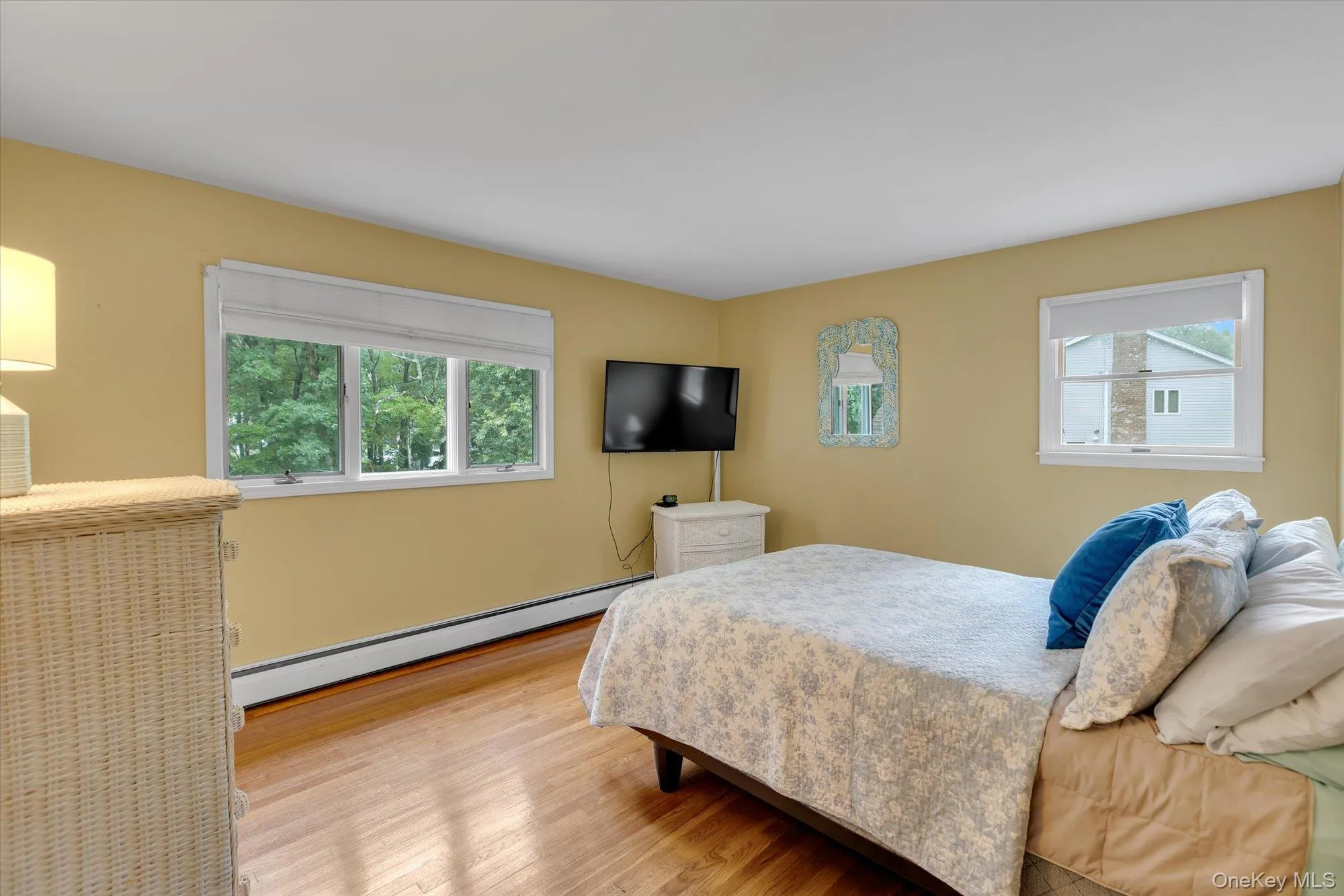 29 Wintergreen Drive, Huntington, NY, 5 Bedrooms Bedrooms, 9 Rooms Rooms,3 BathroomsBathrooms,Residential,For Rent,Wintergreen,0,1021765 29 Wintergreen Drive, Huntington, NY, 5 Bedrooms Bedrooms, 9 Rooms Rooms,3 BathroomsBathrooms,Residential,For Rent,Wintergreen,0,1021765