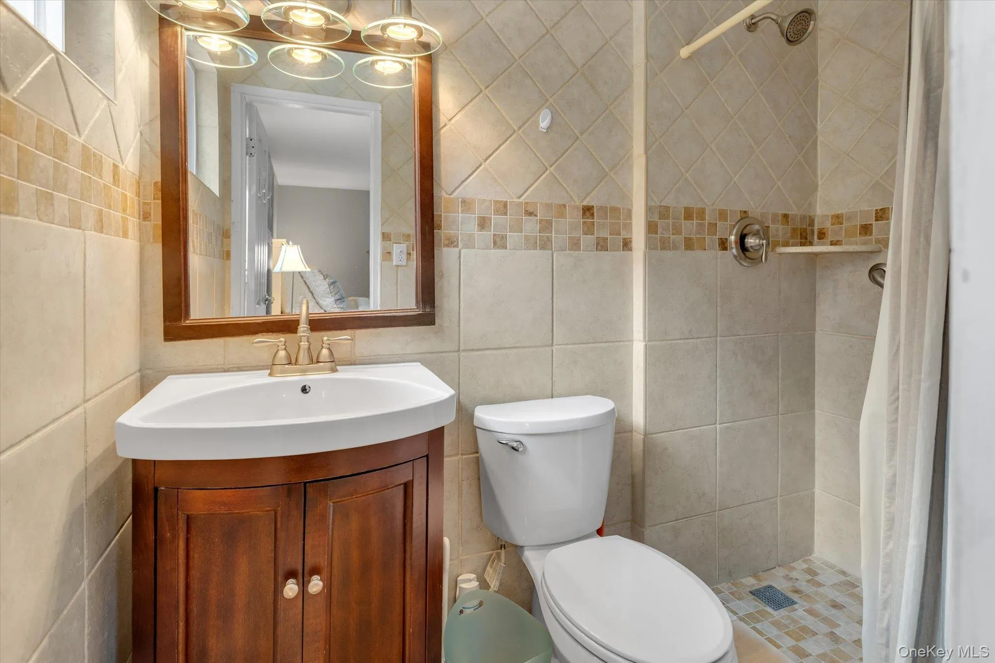 29 Wintergreen Drive, Huntington, NY, 5 Bedrooms Bedrooms, 9 Rooms Rooms,3 BathroomsBathrooms,Residential,For Rent,Wintergreen,0,1021765 29 Wintergreen Drive, Huntington, NY, 5 Bedrooms Bedrooms, 9 Rooms Rooms,3 BathroomsBathrooms,Residential,For Rent,Wintergreen,0,1021765