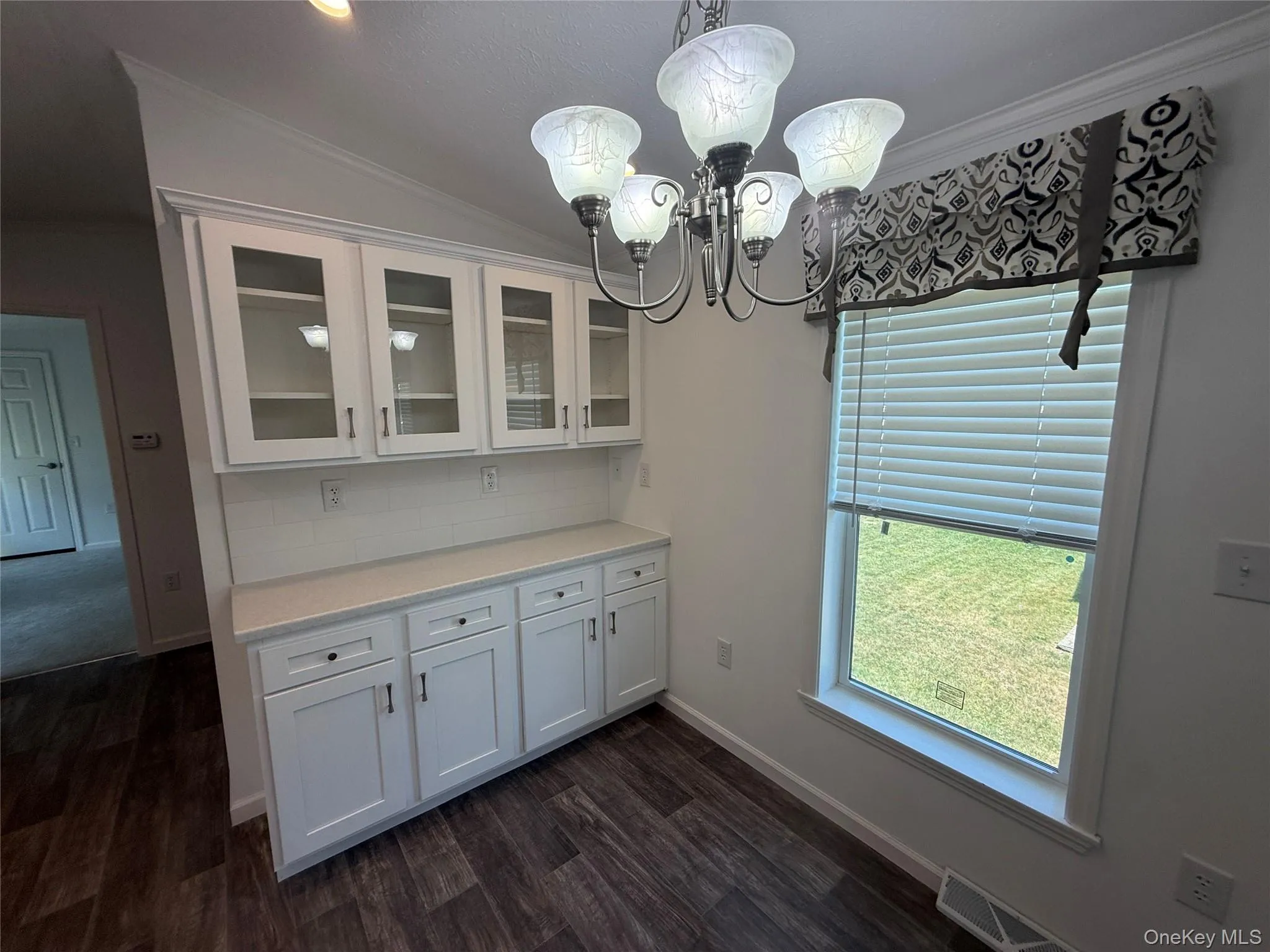 412 4TH Avenue, Middletown, NY, 2 Bedrooms Bedrooms, 6 Rooms Rooms,2 BathroomsBathrooms,Residential,For Rent,4TH,0,1021767 412 4TH Avenue, Middletown, NY, 2 Bedrooms Bedrooms, 6 Rooms Rooms,2 BathroomsBathrooms,Residential,For Rent,4TH,0,1021767