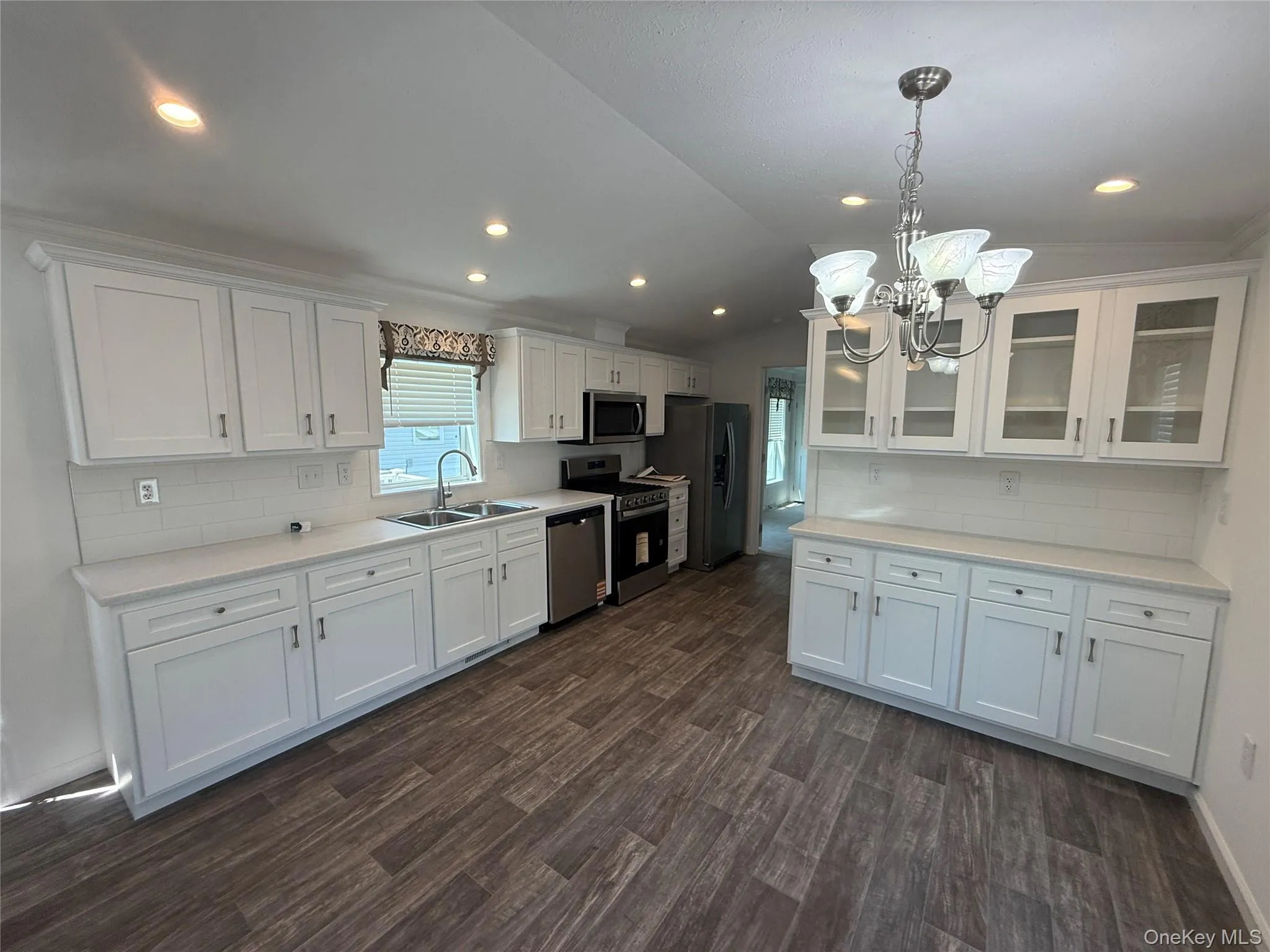 412 4TH Avenue, Middletown, NY, 2 Bedrooms Bedrooms, 6 Rooms Rooms,2 BathroomsBathrooms,Residential,For Rent,4TH,0,1021767 412 4TH Avenue, Middletown, NY, 2 Bedrooms Bedrooms, 6 Rooms Rooms,2 BathroomsBathrooms,Residential,For Rent,4TH,0,1021767