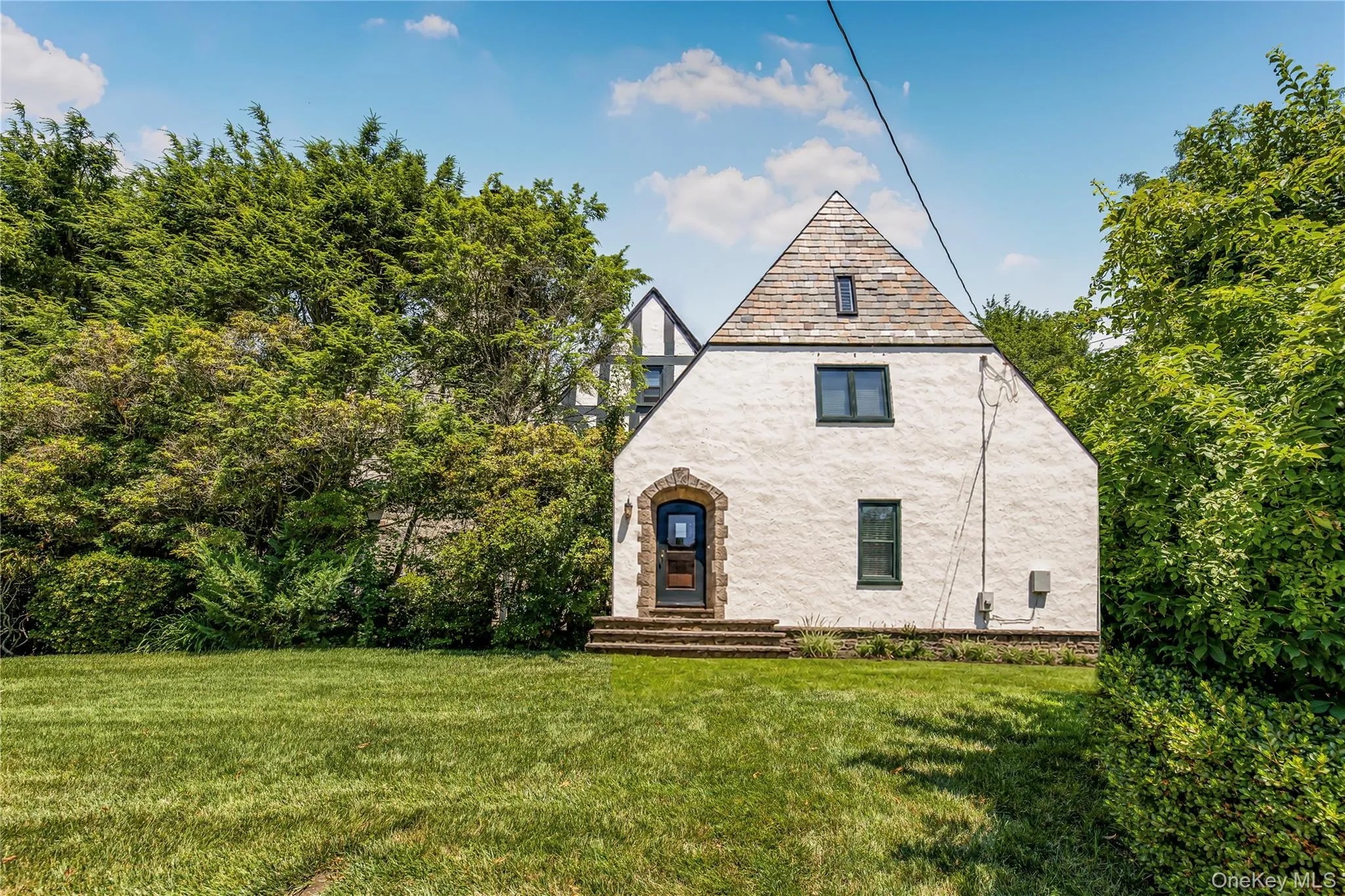 133 Bon Air Avenue, New Rochelle, NY, 5 Bedrooms Bedrooms, 12 Rooms Rooms,4 BathroomsBathrooms,Residential,For Rent,Bon Air,0,1021771 133 Bon Air Avenue, New Rochelle, NY, 5 Bedrooms Bedrooms, 12 Rooms Rooms,4 BathroomsBathrooms,Residential,For Rent,Bon Air,0,1021771