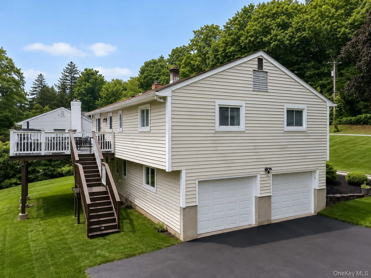 63 Dixon Road, Carmel, NY, 3 Bedrooms Bedrooms, 7 Rooms Rooms,1 BathroomBathrooms,Residential,For Rent,Dixon,0,1021773 63 Dixon Road, Carmel, NY, 3 Bedrooms Bedrooms, 7 Rooms Rooms,1 BathroomBathrooms,Residential,For Rent,Dixon,0,1021773