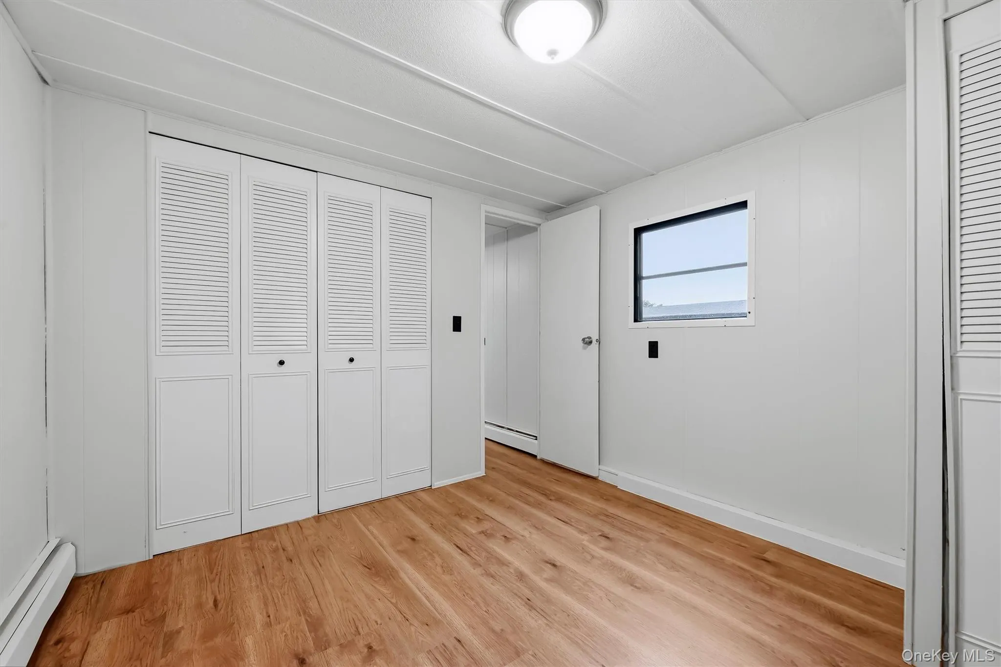 327 Currycross Road, New Windsor, NY, 2 Bedrooms Bedrooms, 5 Rooms Rooms,1 BathroomBathrooms,Residential,For Rent,Currycross,0,1021783 327 Currycross Road, New Windsor, NY, 2 Bedrooms Bedrooms, 5 Rooms Rooms,1 BathroomBathrooms,Residential,For Rent,Currycross,0,1021783