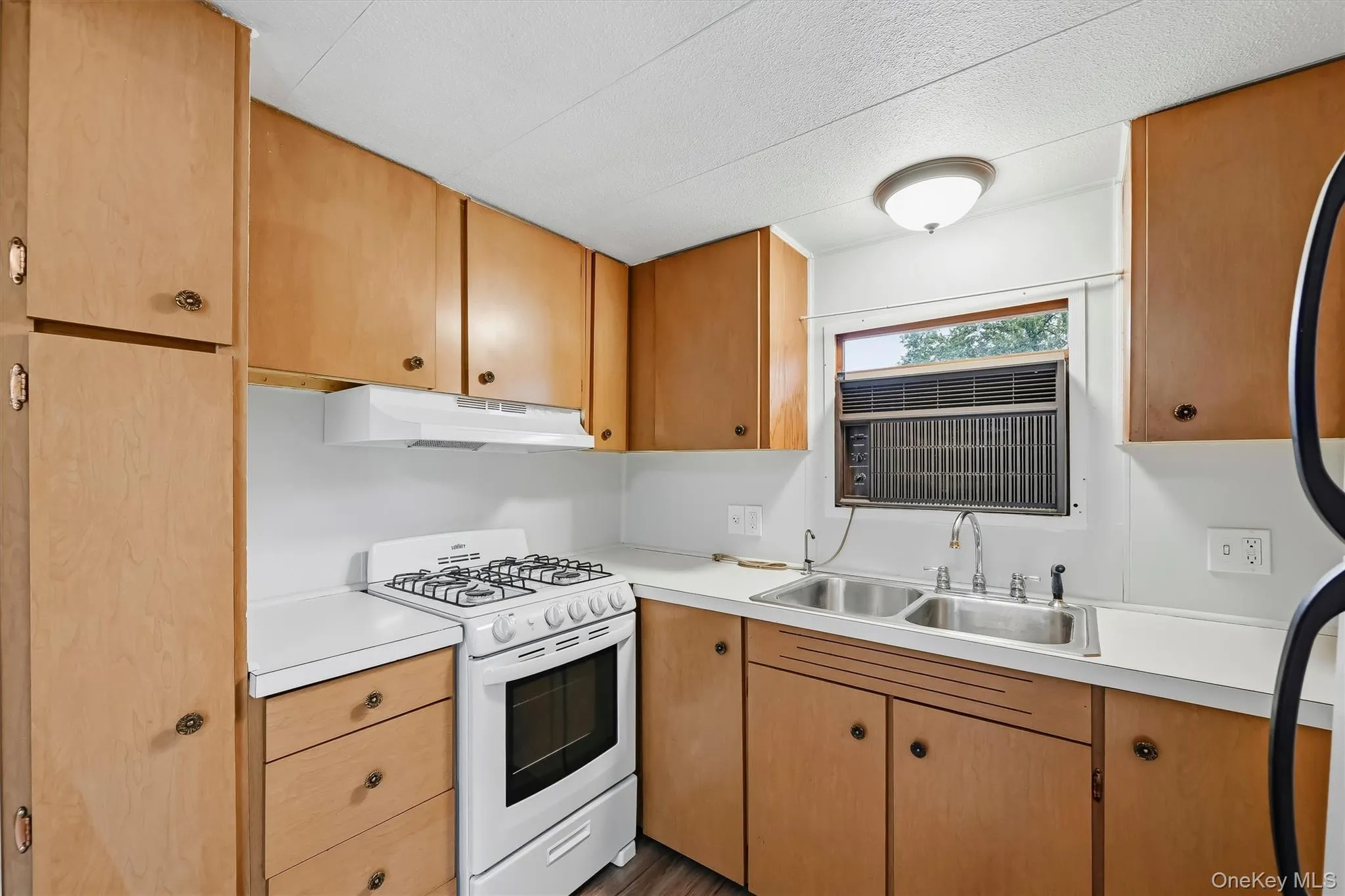 327 Currycross Road, New Windsor, NY, 2 Bedrooms Bedrooms, 5 Rooms Rooms,1 BathroomBathrooms,Residential,For Rent,Currycross,0,1021783 327 Currycross Road, New Windsor, NY, 2 Bedrooms Bedrooms, 5 Rooms Rooms,1 BathroomBathrooms,Residential,For Rent,Currycross,0,1021783