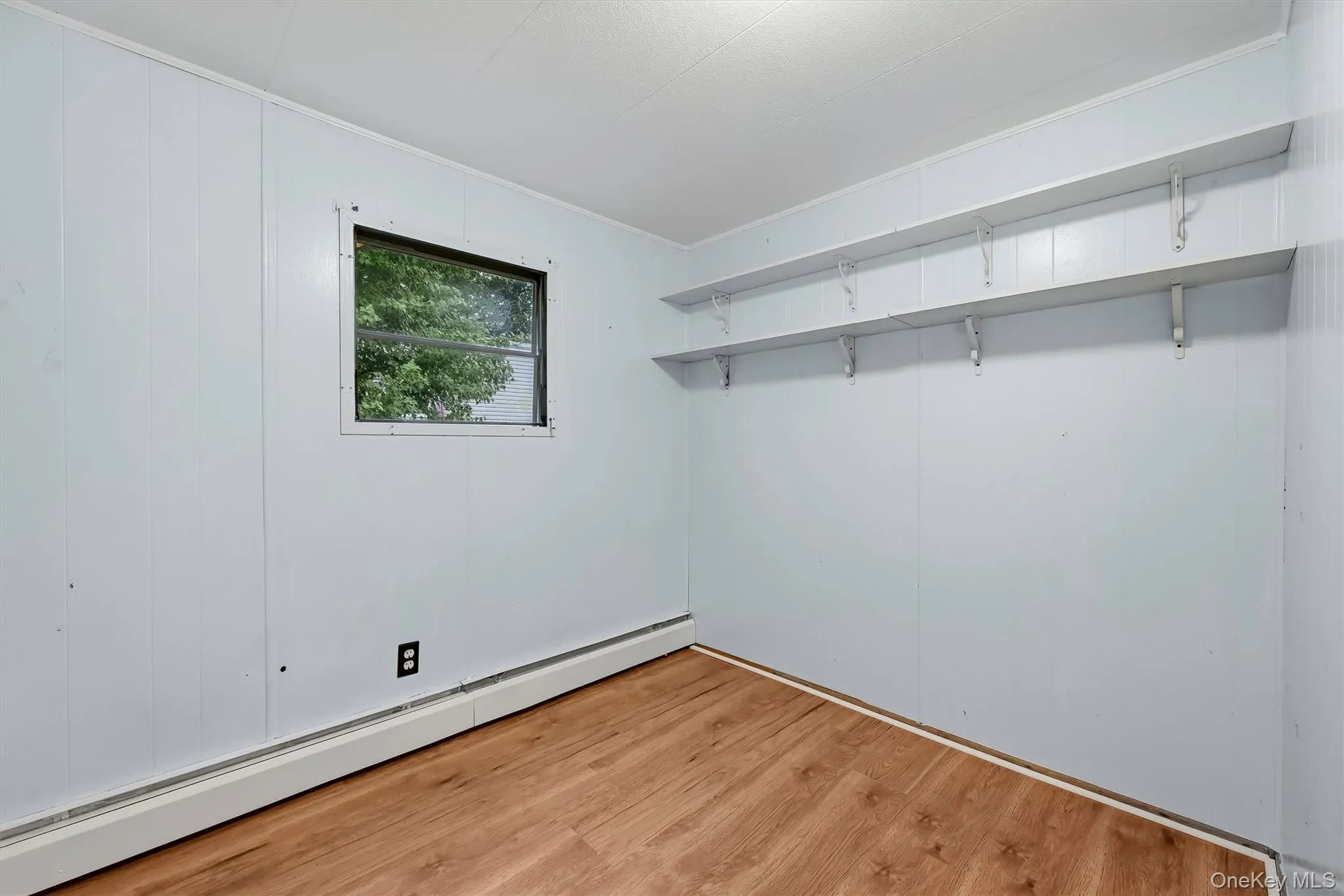 327 Currycross Road, New Windsor, NY, 2 Bedrooms Bedrooms, 5 Rooms Rooms,1 BathroomBathrooms,Residential,For Rent,Currycross,0,1021783 327 Currycross Road, New Windsor, NY, 2 Bedrooms Bedrooms, 5 Rooms Rooms,1 BathroomBathrooms,Residential,For Rent,Currycross,0,1021783