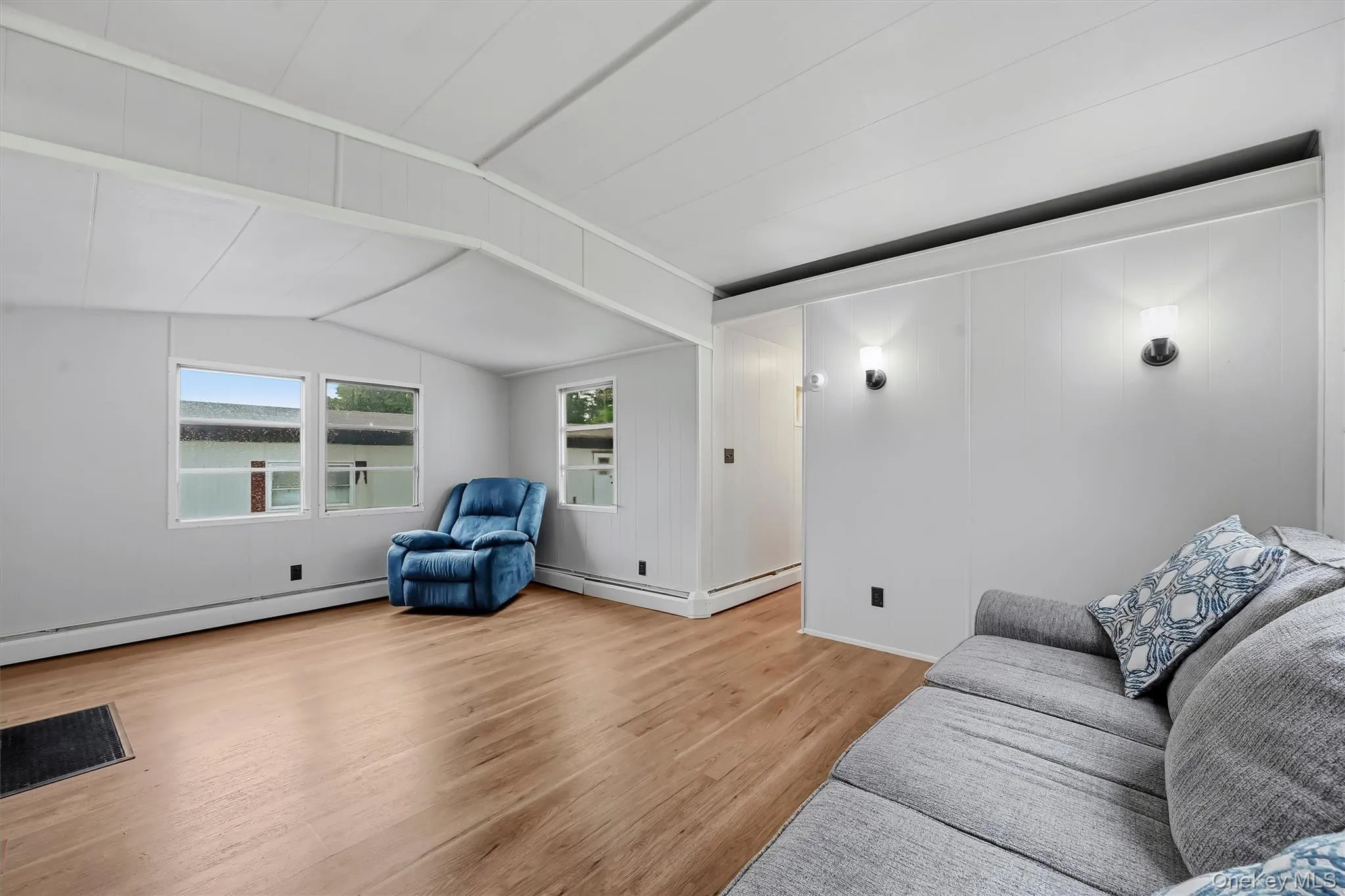 327 Currycross Road, New Windsor, NY, 2 Bedrooms Bedrooms, 5 Rooms Rooms,1 BathroomBathrooms,Residential,For Rent,Currycross,0,1021783 327 Currycross Road, New Windsor, NY, 2 Bedrooms Bedrooms, 5 Rooms Rooms,1 BathroomBathrooms,Residential,For Rent,Currycross,0,1021783