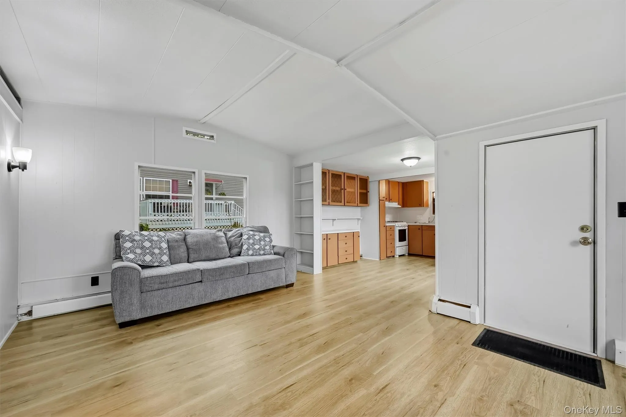 327 Currycross Road, New Windsor, NY, 2 Bedrooms Bedrooms, 5 Rooms Rooms,1 BathroomBathrooms,Residential,For Rent,Currycross,0,1021783 327 Currycross Road, New Windsor, NY, 2 Bedrooms Bedrooms, 5 Rooms Rooms,1 BathroomBathrooms,Residential,For Rent,Currycross,0,1021783
