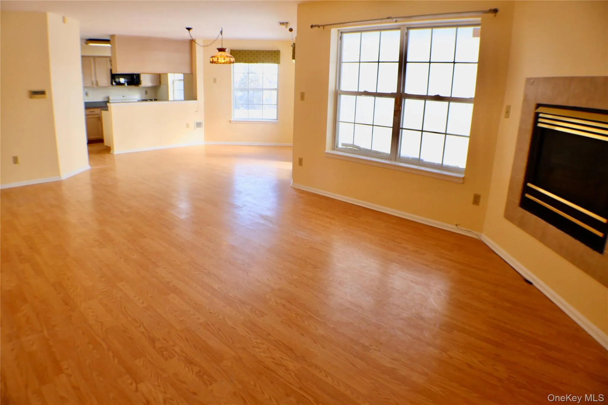 305 Gazebo Court, New Windsor, NY, 2 Bedrooms Bedrooms, 7 Rooms Rooms,2 BathroomsBathrooms,Residential,For Rent,Gazebo,0,1021785 305 Gazebo Court, New Windsor, NY, 2 Bedrooms Bedrooms, 7 Rooms Rooms,2 BathroomsBathrooms,Residential,For Rent,Gazebo,0,1021785
