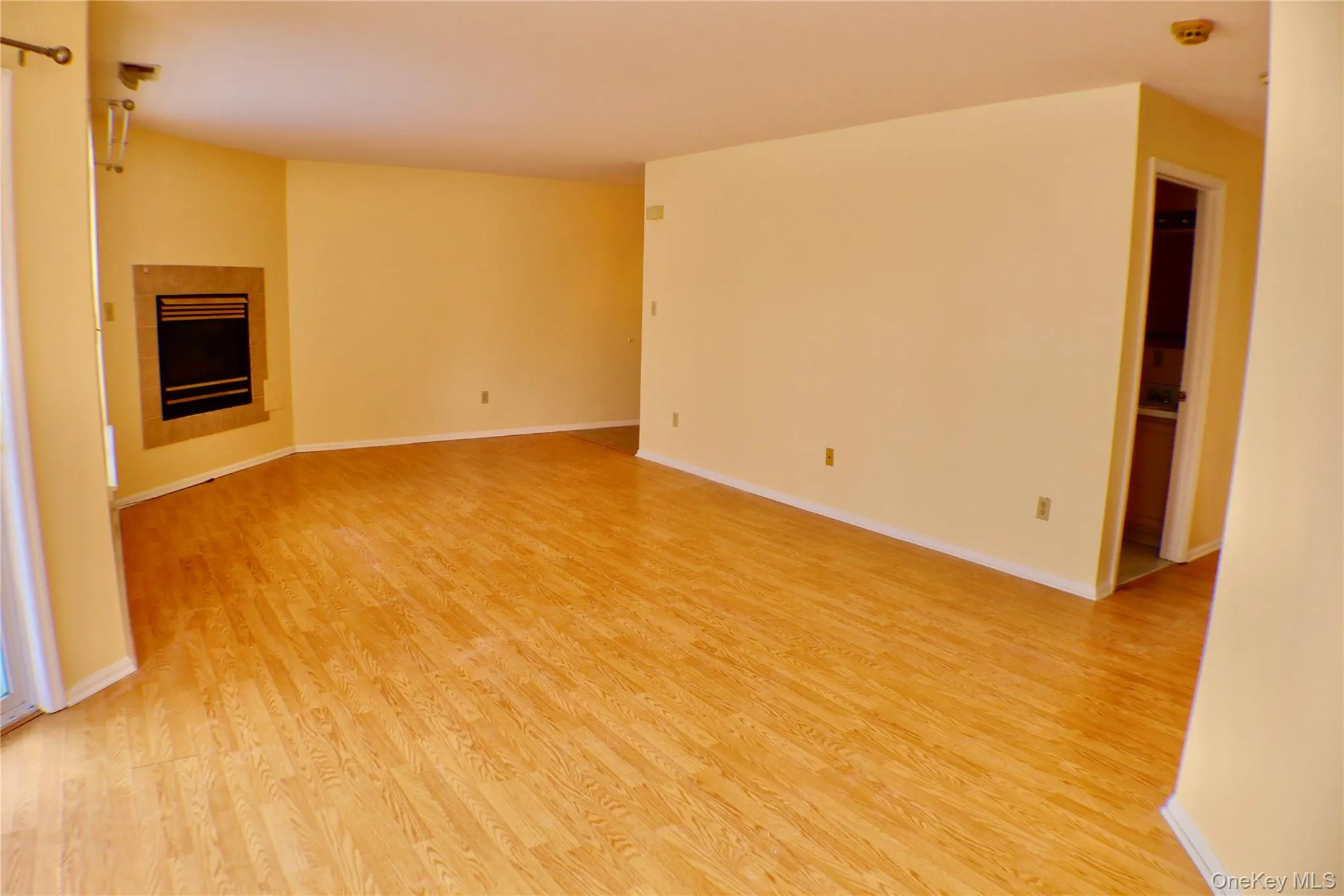305 Gazebo Court, New Windsor, NY, 2 Bedrooms Bedrooms, 7 Rooms Rooms,2 BathroomsBathrooms,Residential,For Rent,Gazebo,0,1021785 305 Gazebo Court, New Windsor, NY, 2 Bedrooms Bedrooms, 7 Rooms Rooms,2 BathroomsBathrooms,Residential,For Rent,Gazebo,0,1021785