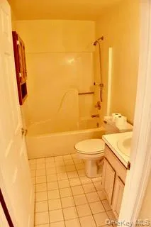 305 Gazebo Court, New Windsor, NY, 2 Bedrooms Bedrooms, 7 Rooms Rooms,2 BathroomsBathrooms,Residential,For Rent,Gazebo,0,1021785 305 Gazebo Court, New Windsor, NY, 2 Bedrooms Bedrooms, 7 Rooms Rooms,2 BathroomsBathrooms,Residential,For Rent,Gazebo,0,1021785