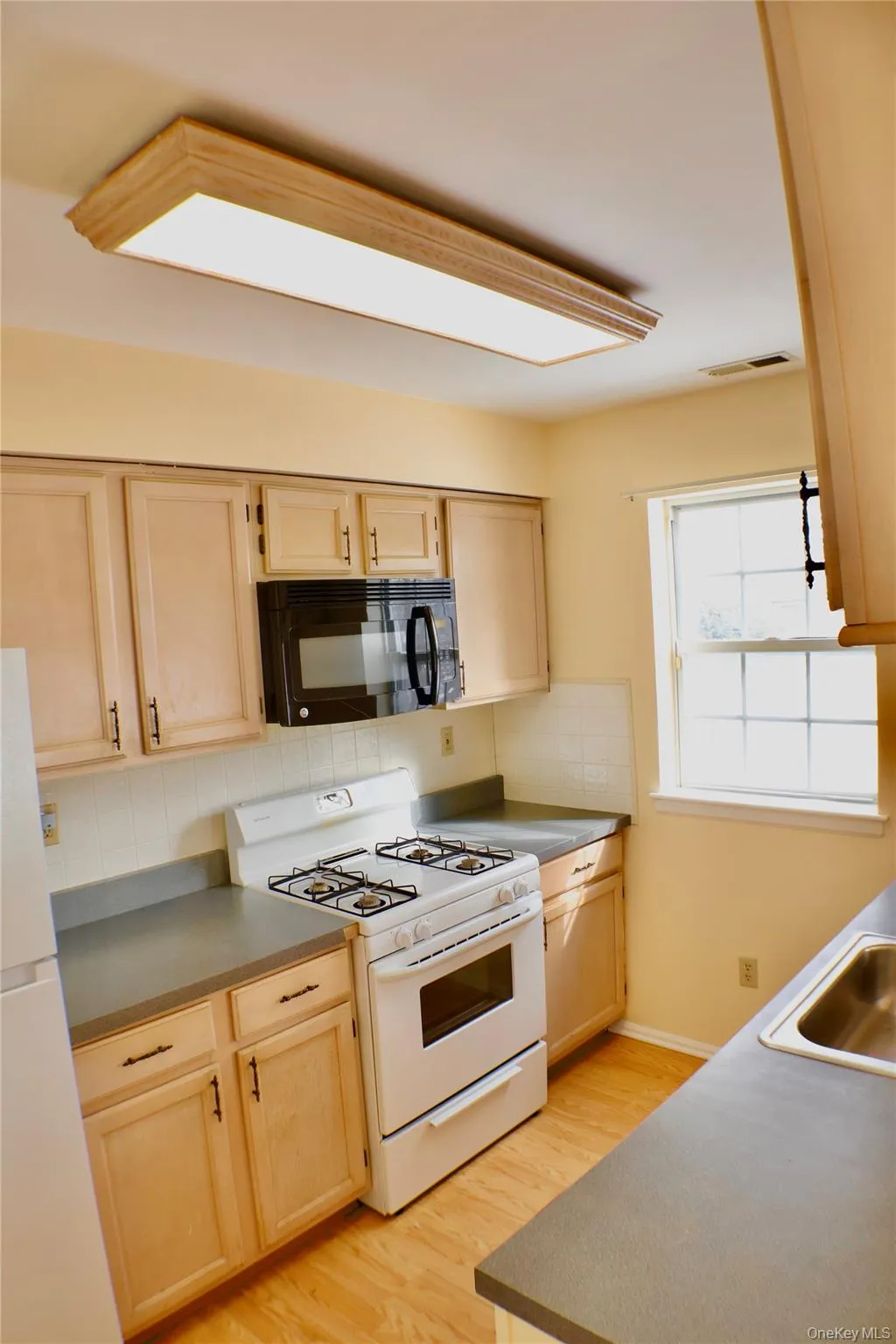 305 Gazebo Court, New Windsor, NY, 2 Bedrooms Bedrooms, 7 Rooms Rooms,2 BathroomsBathrooms,Residential,For Rent,Gazebo,0,1021785 305 Gazebo Court, New Windsor, NY, 2 Bedrooms Bedrooms, 7 Rooms Rooms,2 BathroomsBathrooms,Residential,For Rent,Gazebo,0,1021785