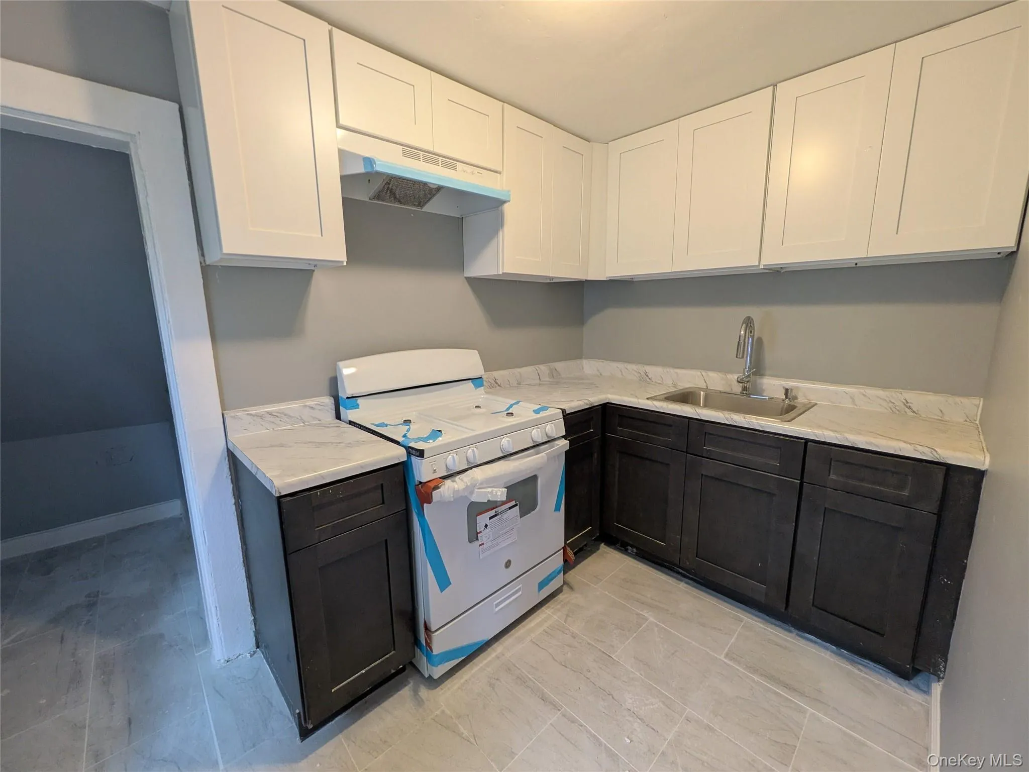 8 Norris Street, Haverstraw, NY, 2 Bedrooms Bedrooms, 6 Rooms Rooms,1 BathroomBathrooms,Residential Lease,For Rent,Norris,0,1021788 8 Norris Street, Haverstraw, NY, 2 Bedrooms Bedrooms, 6 Rooms Rooms,1 BathroomBathrooms,Residential Lease,For Rent,Norris,0,1021788