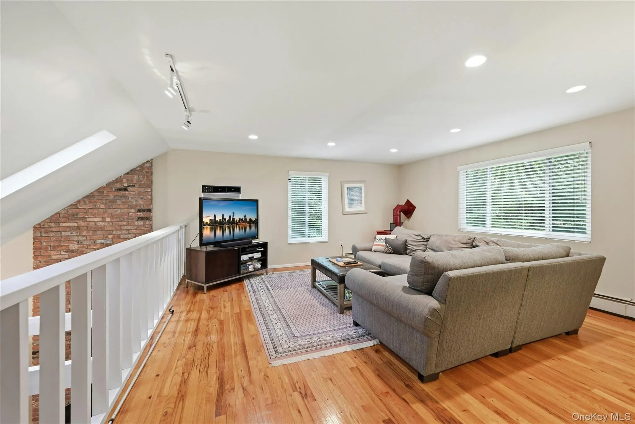 126 Bellecrest Avenue, Huntington, NY, 3 Bedrooms Bedrooms, 7 Rooms Rooms,3 BathroomsBathrooms,Residential,For Rent,Bellecrest,0,1021793 126 Bellecrest Avenue, Huntington, NY, 3 Bedrooms Bedrooms, 7 Rooms Rooms,3 BathroomsBathrooms,Residential,For Rent,Bellecrest,0,1021793