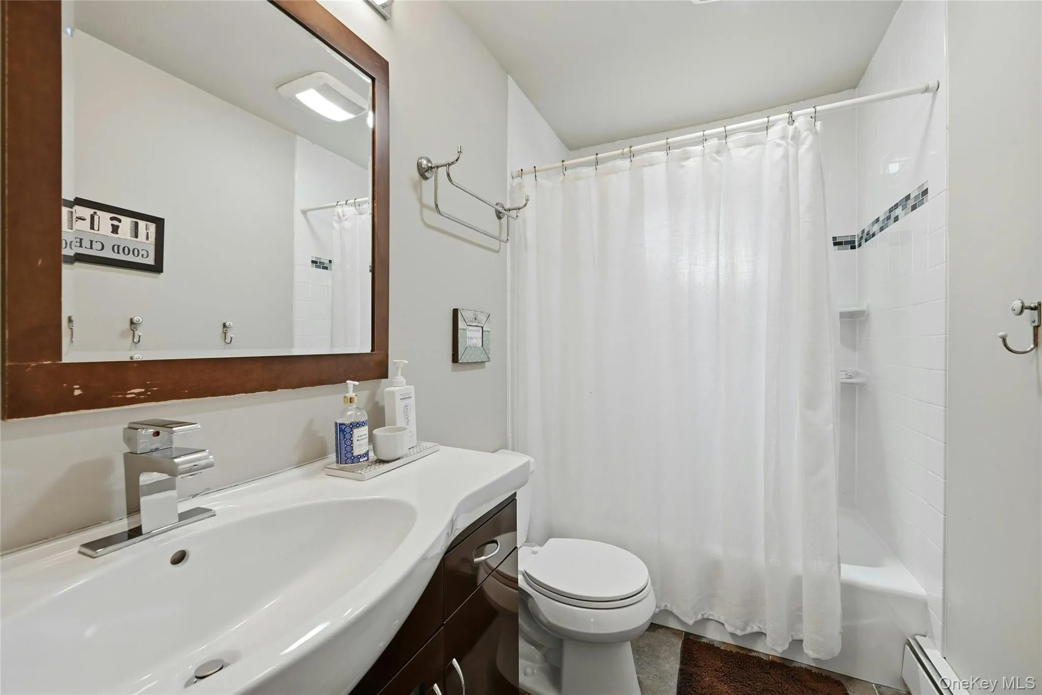126 Bellecrest Avenue, Huntington, NY, 3 Bedrooms Bedrooms, 7 Rooms Rooms,3 BathroomsBathrooms,Residential,For Rent,Bellecrest,0,1021793 126 Bellecrest Avenue, Huntington, NY, 3 Bedrooms Bedrooms, 7 Rooms Rooms,3 BathroomsBathrooms,Residential,For Rent,Bellecrest,0,1021793