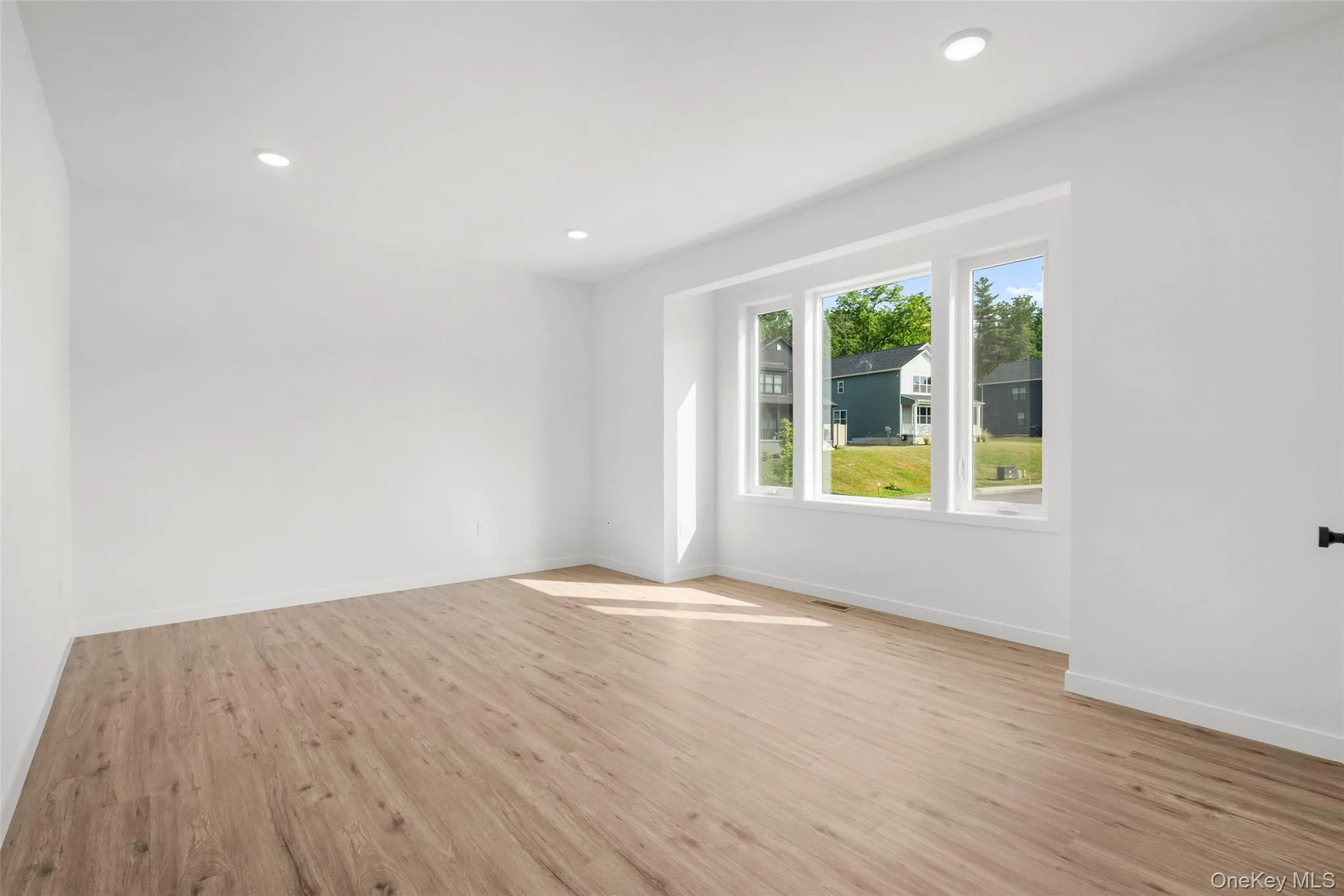 57 Townsend Street, Beacon, NY, 3 Bedrooms Bedrooms, 8 Rooms Rooms,2 BathroomsBathrooms,Residential,For Rent,Townsend,0,1021796 57 Townsend Street, Beacon, NY, 3 Bedrooms Bedrooms, 8 Rooms Rooms,2 BathroomsBathrooms,Residential,For Rent,Townsend,0,1021796
