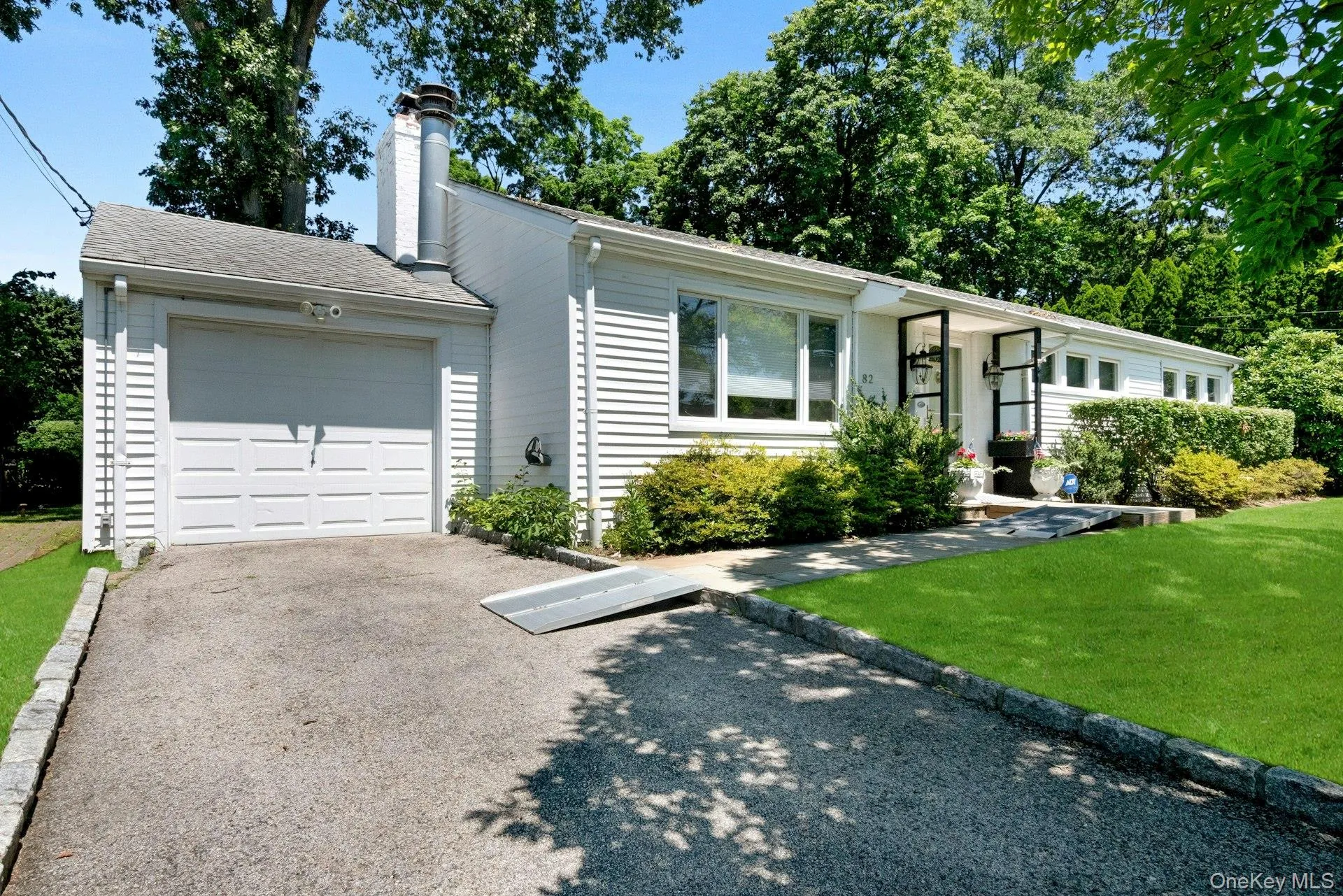 82 Holbrooke Road, White Plains, NY, 3 Bedrooms Bedrooms, 7 Rooms Rooms,2 BathroomsBathrooms,Residential,For Rent,Holbrooke,0,1021799 82 Holbrooke Road, White Plains, NY, 3 Bedrooms Bedrooms, 7 Rooms Rooms,2 BathroomsBathrooms,Residential,For Rent,Holbrooke,0,1021799
