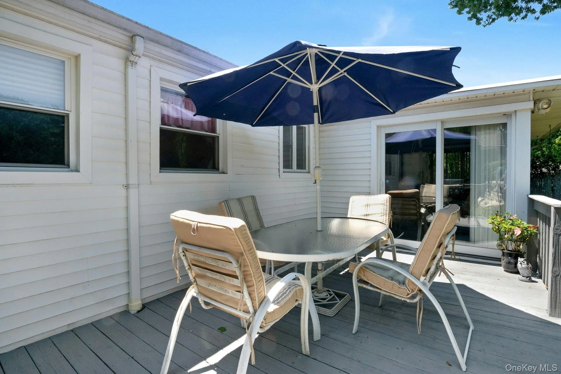 82 Holbrooke Road, White Plains, NY, 3 Bedrooms Bedrooms, 7 Rooms Rooms,2 BathroomsBathrooms,Residential,For Rent,Holbrooke,0,1021799 82 Holbrooke Road, White Plains, NY, 3 Bedrooms Bedrooms, 7 Rooms Rooms,2 BathroomsBathrooms,Residential,For Rent,Holbrooke,0,1021799