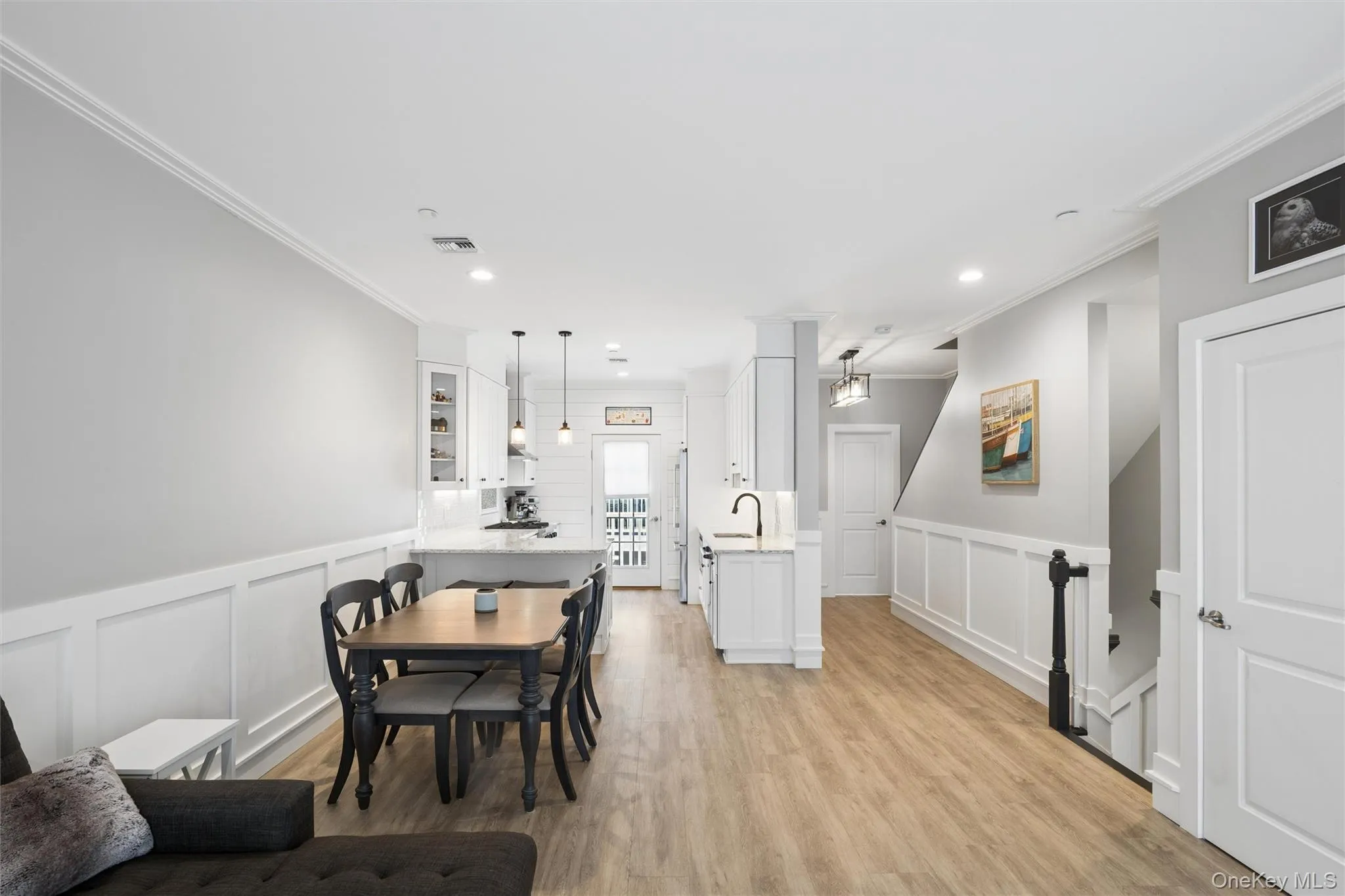 10 Hearthstone Court, Oyster Bay, NY, 2 Bedrooms Bedrooms, 9 Rooms Rooms,2 BathroomsBathrooms,Residential,For Rent,Hearthstone,0,1021806 10 Hearthstone Court, Oyster Bay, NY, 2 Bedrooms Bedrooms, 9 Rooms Rooms,2 BathroomsBathrooms,Residential,For Rent,Hearthstone,0,1021806
