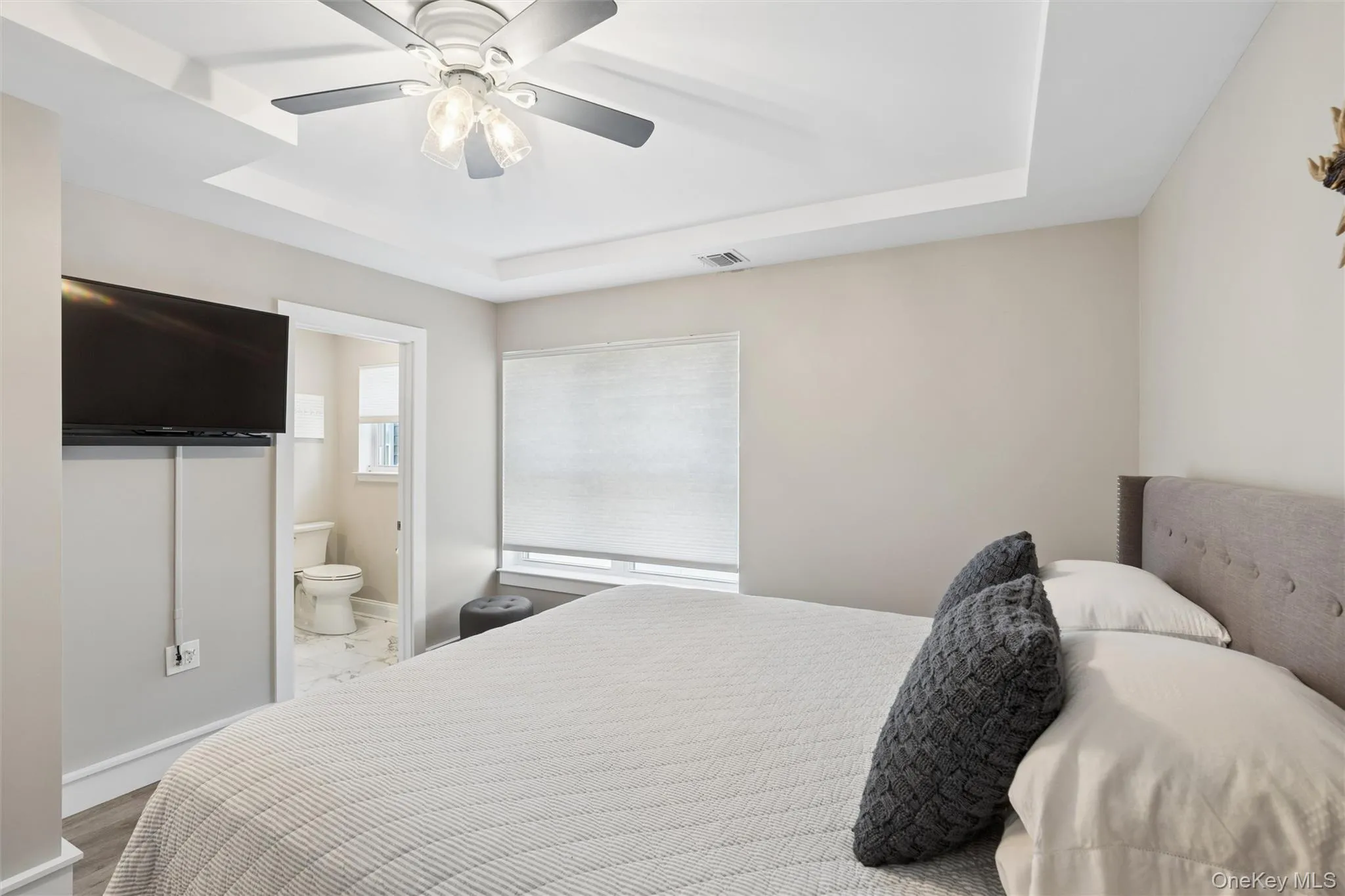 10 Hearthstone Court, Oyster Bay, NY, 2 Bedrooms Bedrooms, 9 Rooms Rooms,2 BathroomsBathrooms,Residential,For Rent,Hearthstone,0,1021806 10 Hearthstone Court, Oyster Bay, NY, 2 Bedrooms Bedrooms, 9 Rooms Rooms,2 BathroomsBathrooms,Residential,For Rent,Hearthstone,0,1021806
