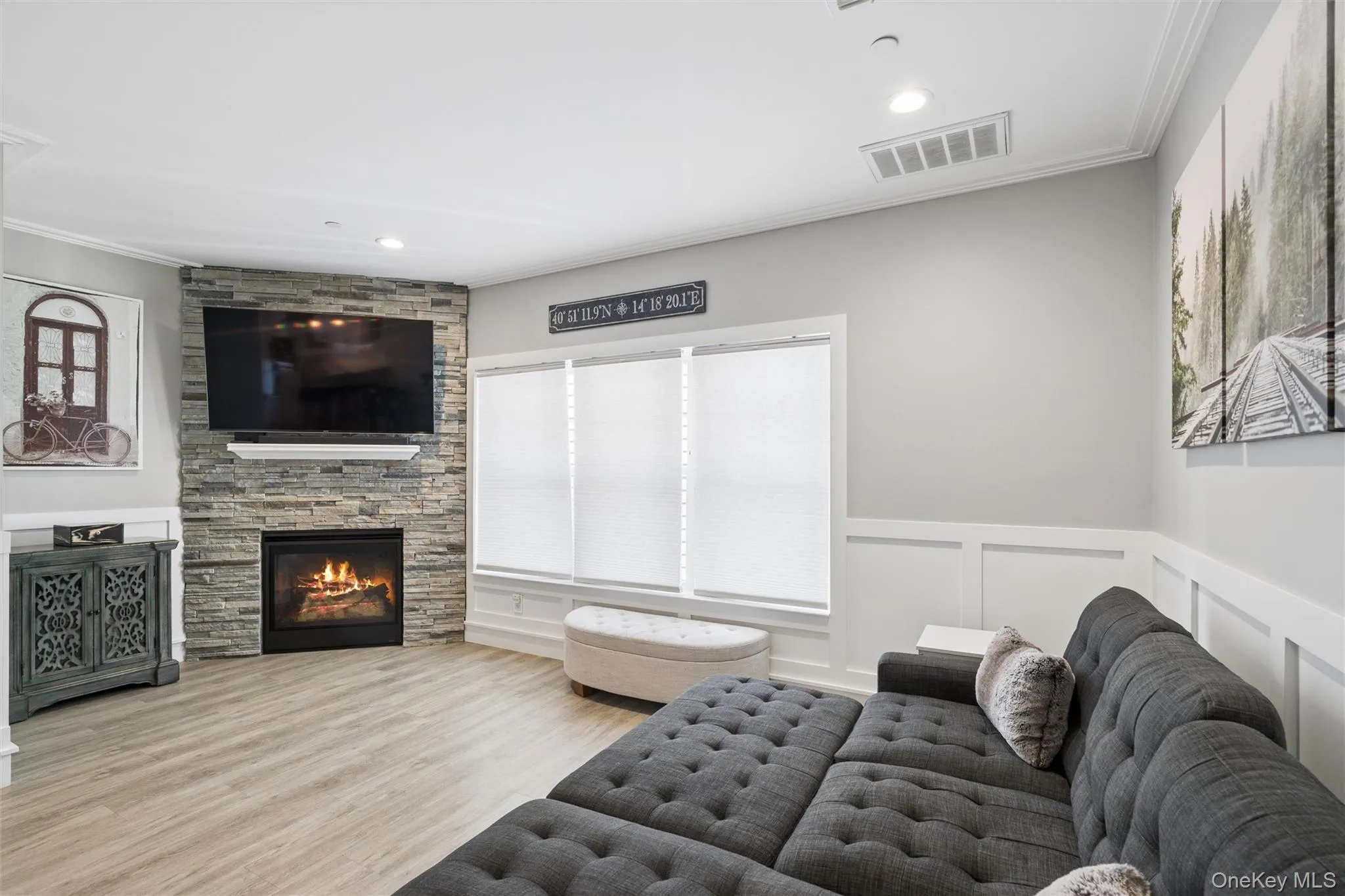 10 Hearthstone Court, Oyster Bay, NY, 2 Bedrooms Bedrooms, 9 Rooms Rooms,2 BathroomsBathrooms,Residential,For Rent,Hearthstone,0,1021806 10 Hearthstone Court, Oyster Bay, NY, 2 Bedrooms Bedrooms, 9 Rooms Rooms,2 BathroomsBathrooms,Residential,For Rent,Hearthstone,0,1021806