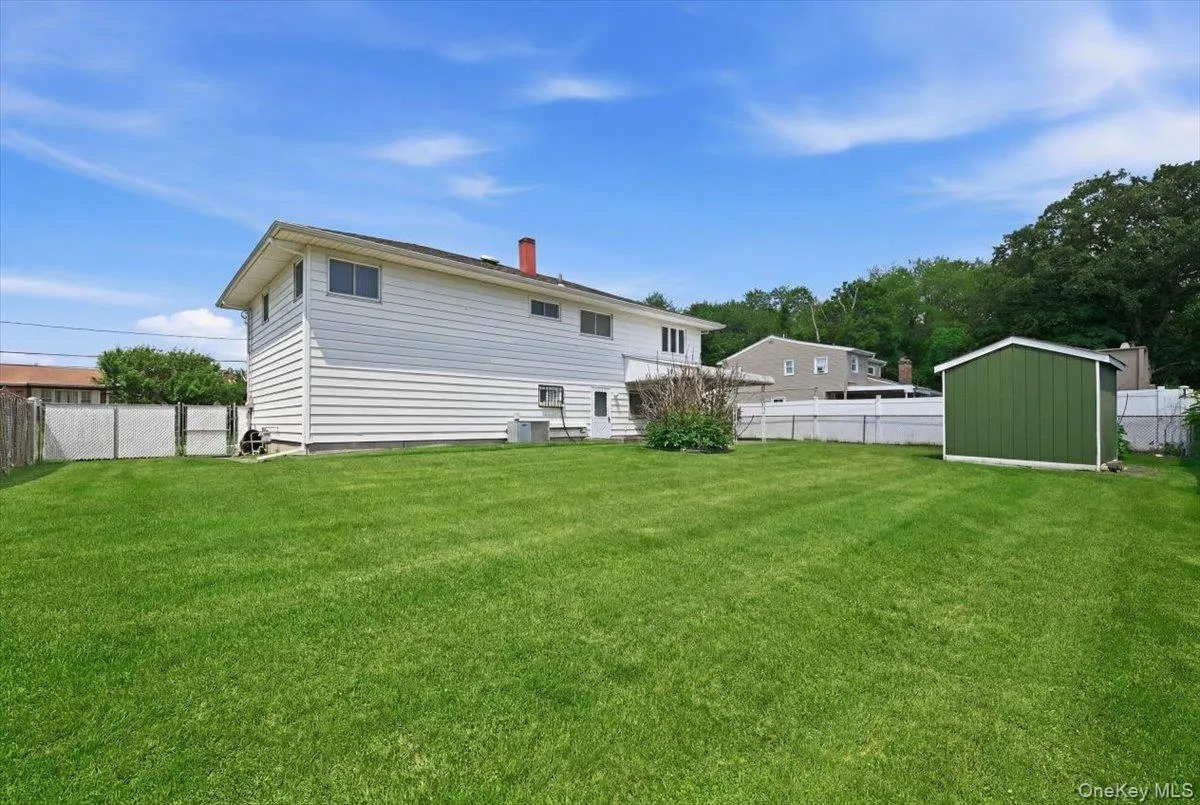 30 Oregon Street, Babylon, NY, 4 Bedrooms Bedrooms, 8 Rooms Rooms,1 BathroomBathrooms,Residential,For Rent,Oregon,0,1021808 30 Oregon Street, Babylon, NY, 4 Bedrooms Bedrooms, 8 Rooms Rooms,1 BathroomBathrooms,Residential,For Rent,Oregon,0,1021808