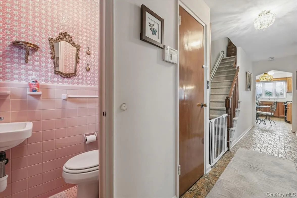 2324 Westervelt Avenue, New York, NY, 4 Bedrooms Bedrooms, 8 Rooms Rooms,2 BathroomsBathrooms,Residential,For Rent,Westervelt,0,1021810 2324 Westervelt Avenue, New York, NY, 4 Bedrooms Bedrooms, 8 Rooms Rooms,2 BathroomsBathrooms,Residential,For Rent,Westervelt,0,1021810