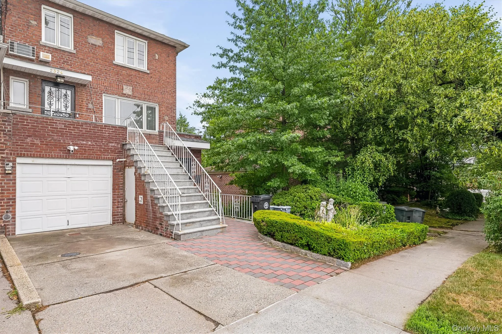 Lovingly maintained home. Lovingly maintained home.