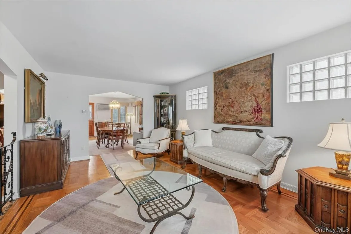2324 Westervelt Avenue, New York, NY, 4 Bedrooms Bedrooms, 8 Rooms Rooms,2 BathroomsBathrooms,Residential,For Rent,Westervelt,0,1021810 2324 Westervelt Avenue, New York, NY, 4 Bedrooms Bedrooms, 8 Rooms Rooms,2 BathroomsBathrooms,Residential,For Rent,Westervelt,0,1021810