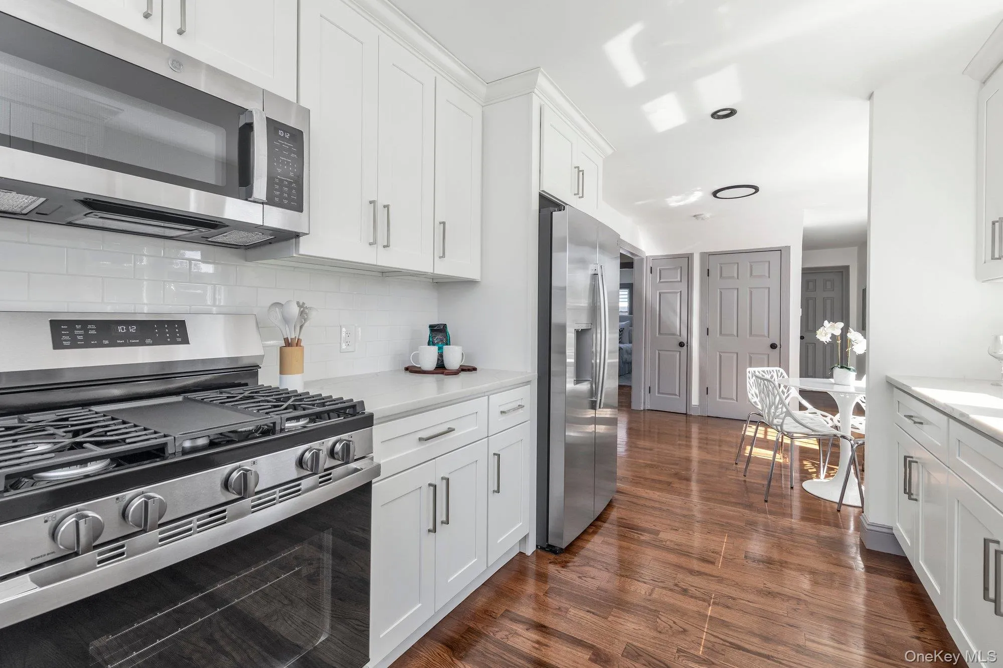 43 Westside Avenue, Hempstead, NY, 5 Bedrooms Bedrooms, 8 Rooms Rooms,2 BathroomsBathrooms,Residential,For Rent,Westside,0,1021815 43 Westside Avenue, Hempstead, NY, 5 Bedrooms Bedrooms, 8 Rooms Rooms,2 BathroomsBathrooms,Residential,For Rent,Westside,0,1021815