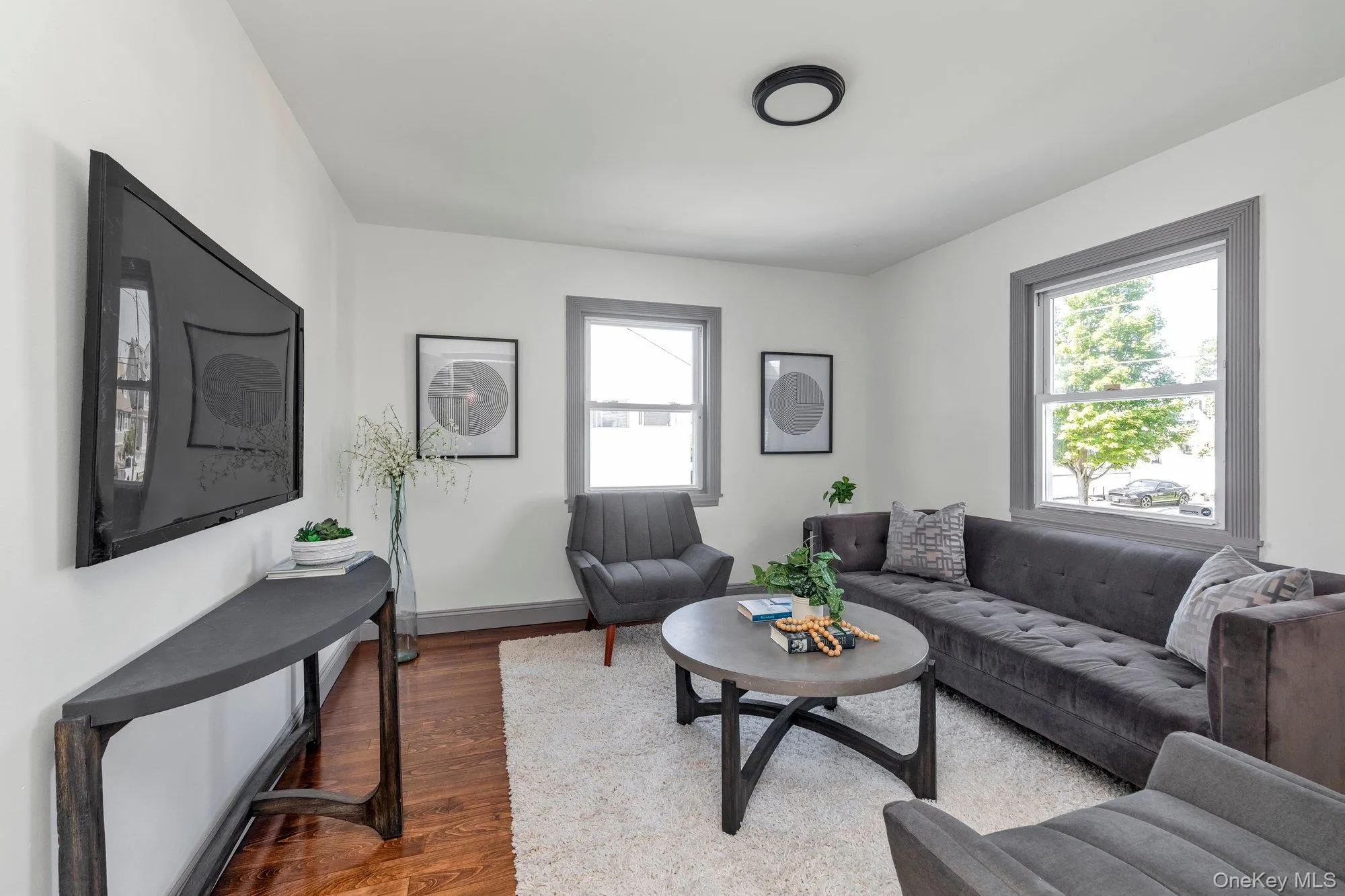 43 Westside Avenue, Hempstead, NY, 5 Bedrooms Bedrooms, 8 Rooms Rooms,2 BathroomsBathrooms,Residential,For Rent,Westside,0,1021815 43 Westside Avenue, Hempstead, NY, 5 Bedrooms Bedrooms, 8 Rooms Rooms,2 BathroomsBathrooms,Residential,For Rent,Westside,0,1021815