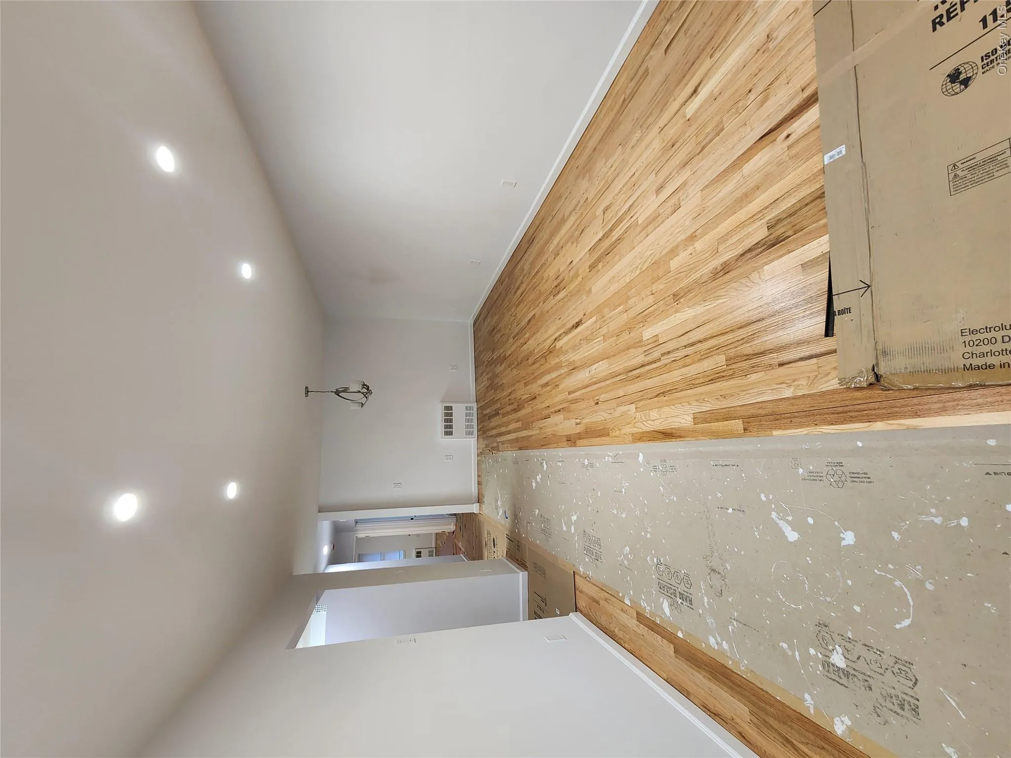905 East 82nd Street, New York, NY, 3 Bedrooms Bedrooms, 5 Rooms Rooms,1 BathroomBathrooms,Residential Lease,For Rent,East 82nd,0,1021817 905 East 82nd Street, New York, NY, 3 Bedrooms Bedrooms, 5 Rooms Rooms,1 BathroomBathrooms,Residential Lease,For Rent,East 82nd,0,1021817