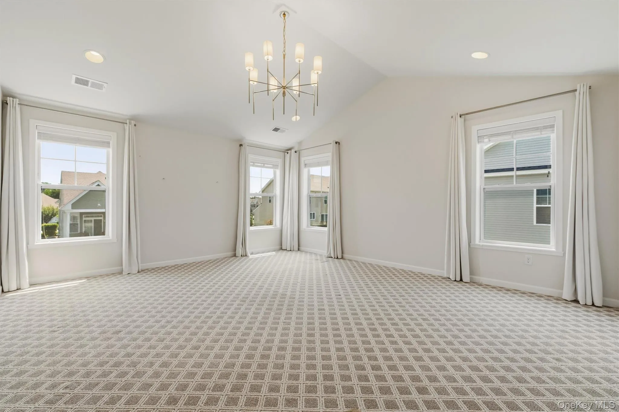 Master bedroom with ensuite bathroom and walk-in closet. Master bedroom with ensuite bathroom and walk-in closet.