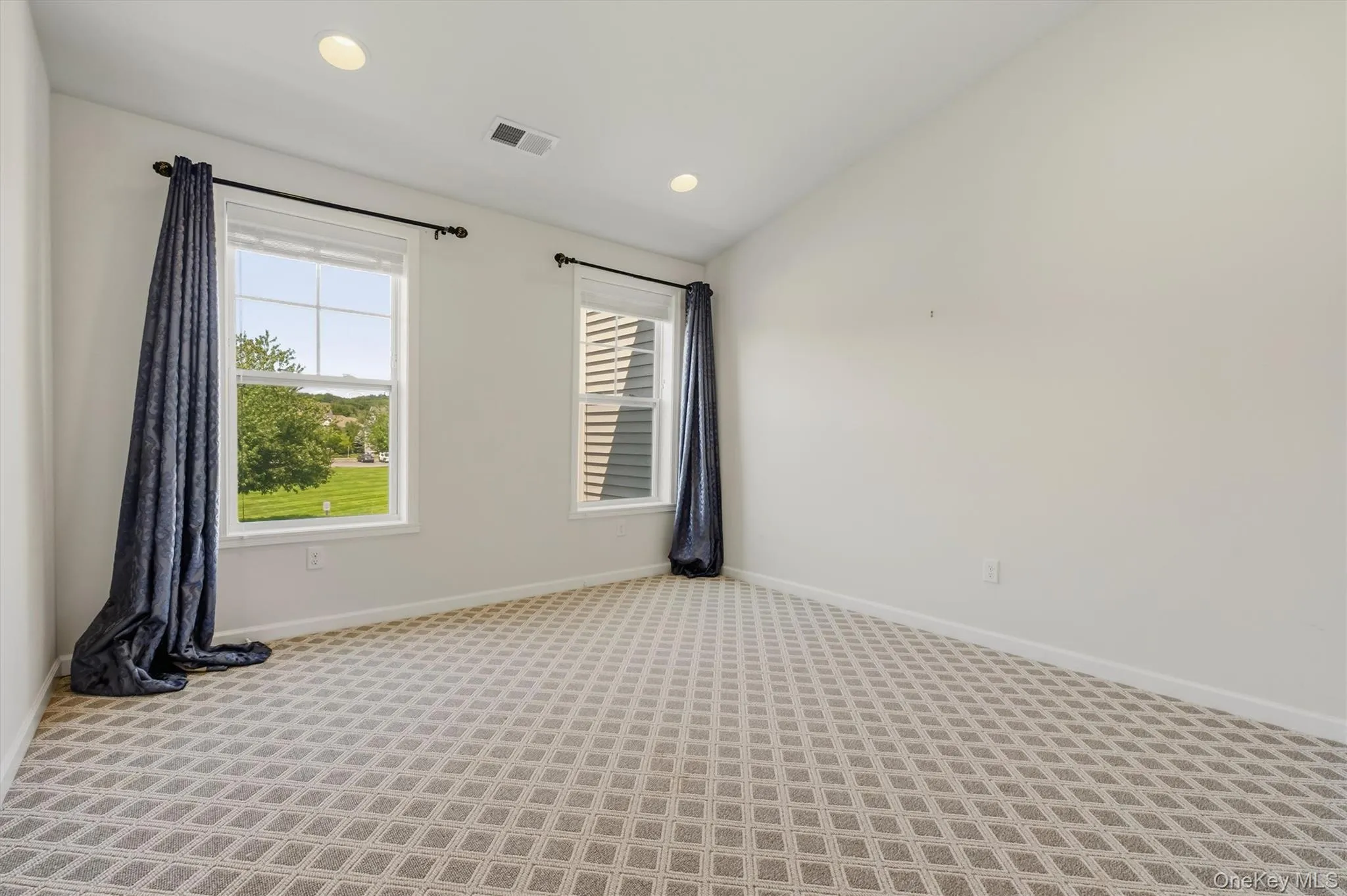 Second bedroom. Second bedroom.